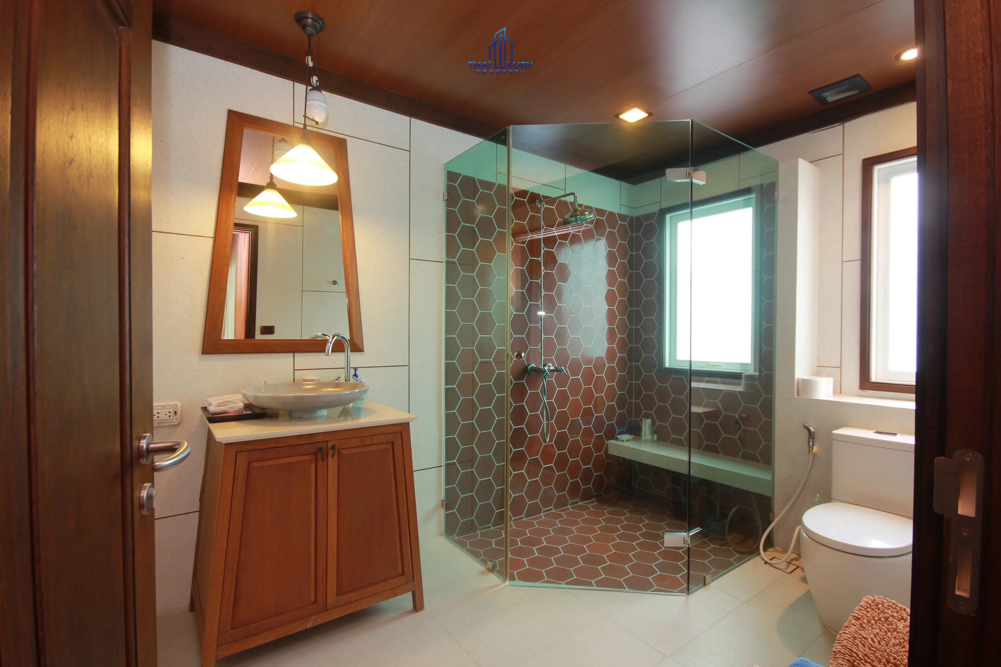 Spacious 9-Bedroom Modern Home with Pool and Garden in Cha-Am