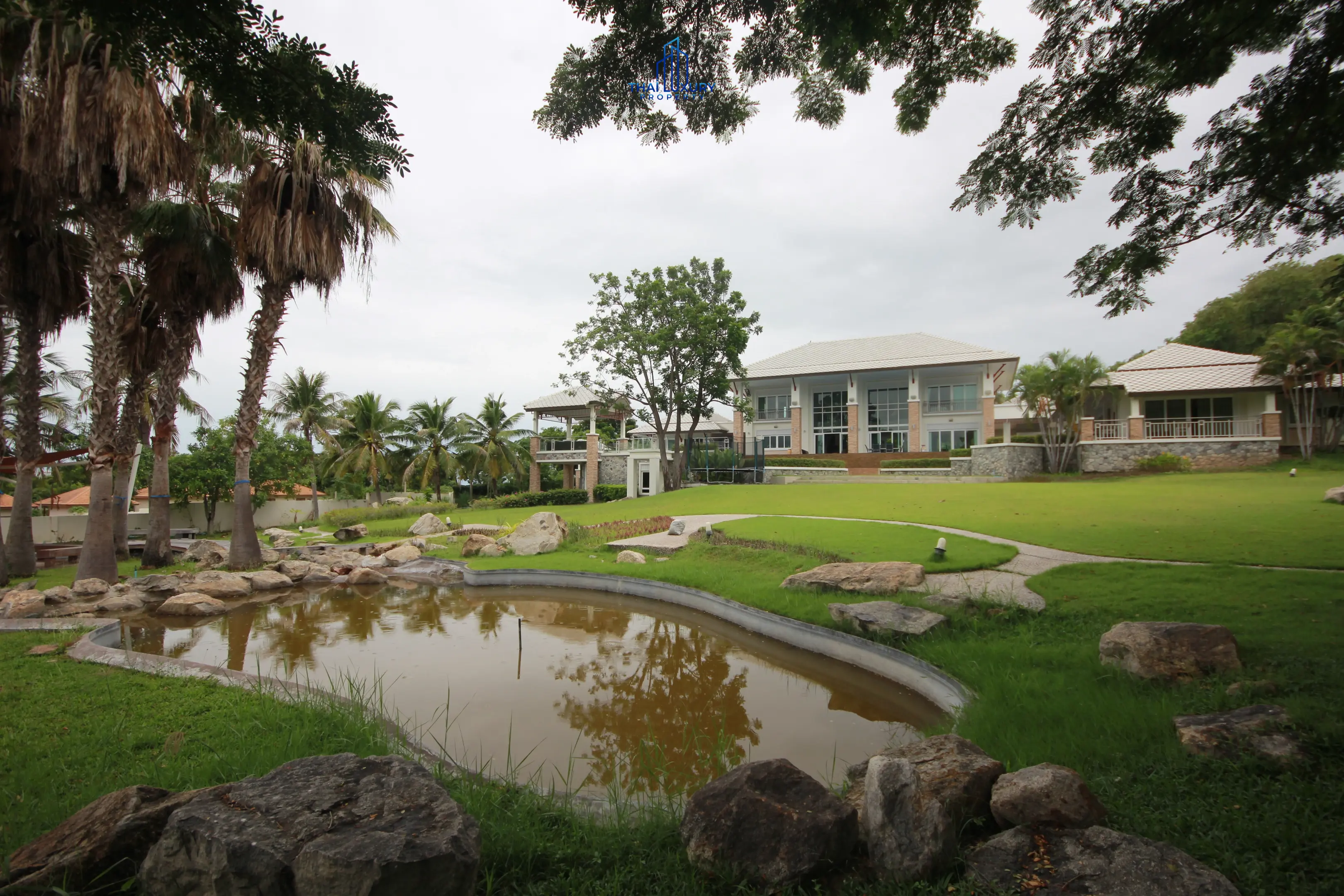 Spacious 9-Bedroom Modern Home with Pool and Garden in Cha-Am