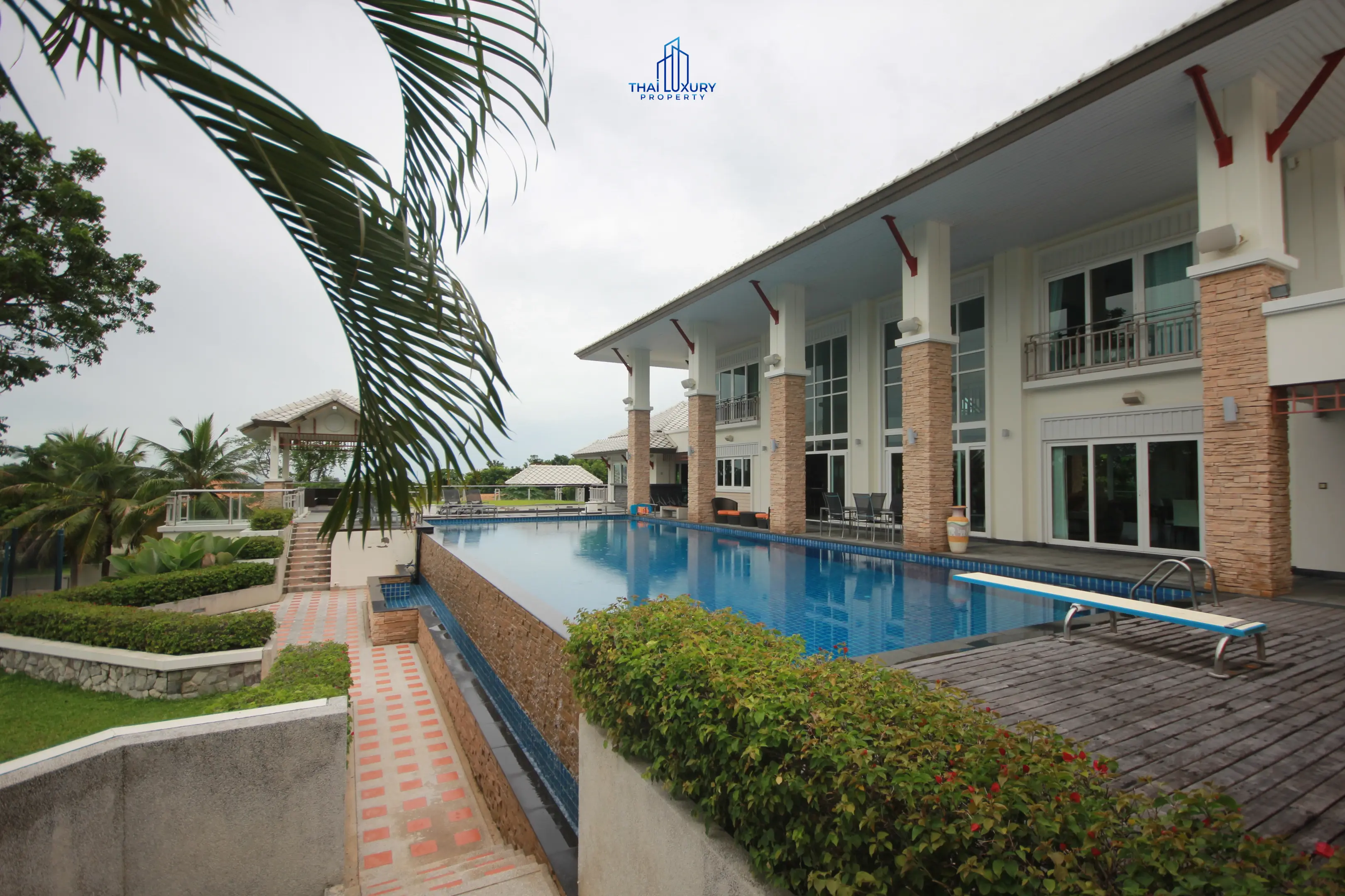 Spacious 9-Bedroom Modern Home with Pool and Garden in Cha-Am