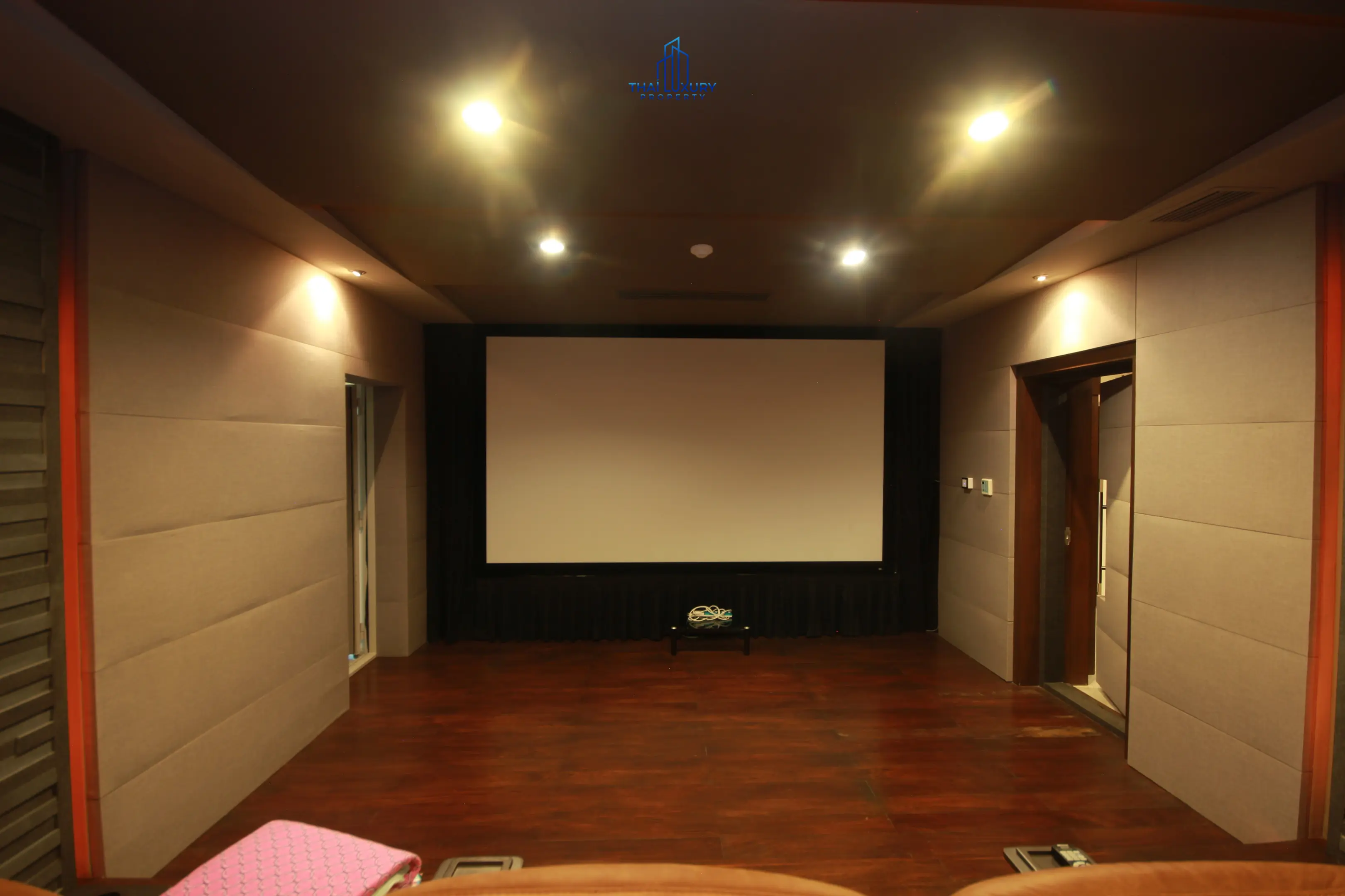 Spacious 9-Bedroom Modern Home with Pool and Garden in Cha-Am