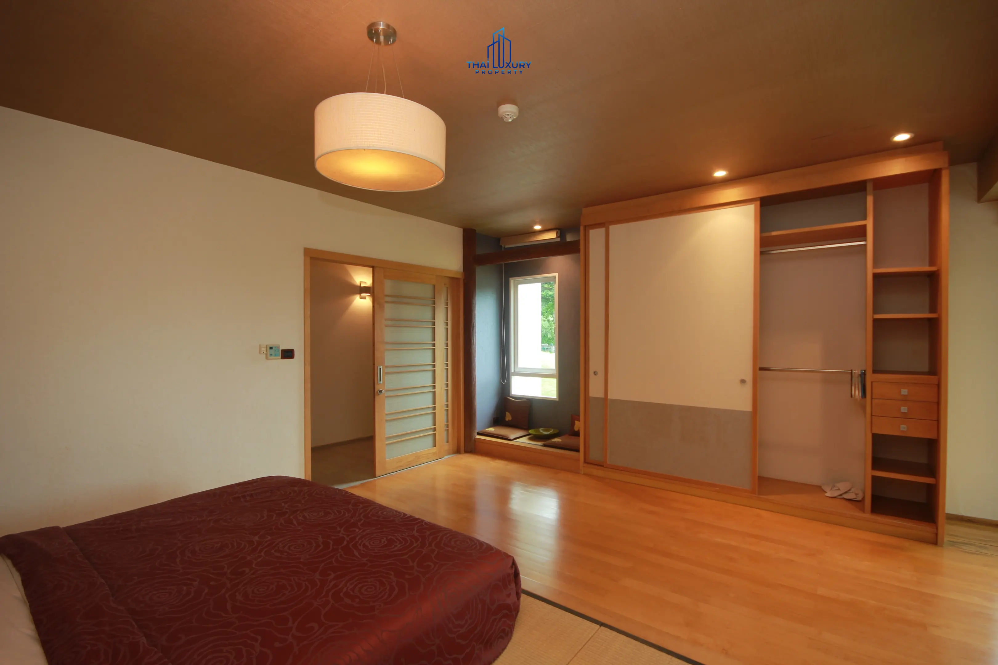 Spacious 9-Bedroom Modern Home with Pool and Garden in Cha-Am