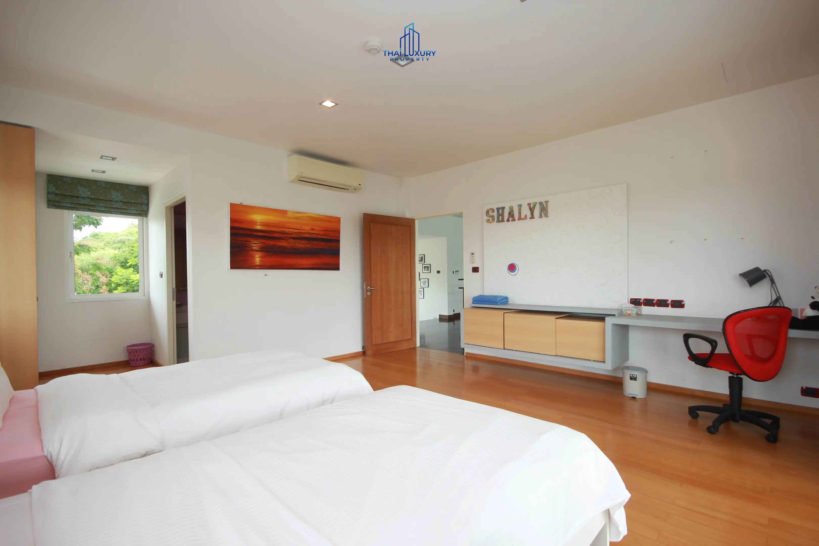 Spacious 9-Bedroom Modern Home with Pool and Garden in Cha-Am