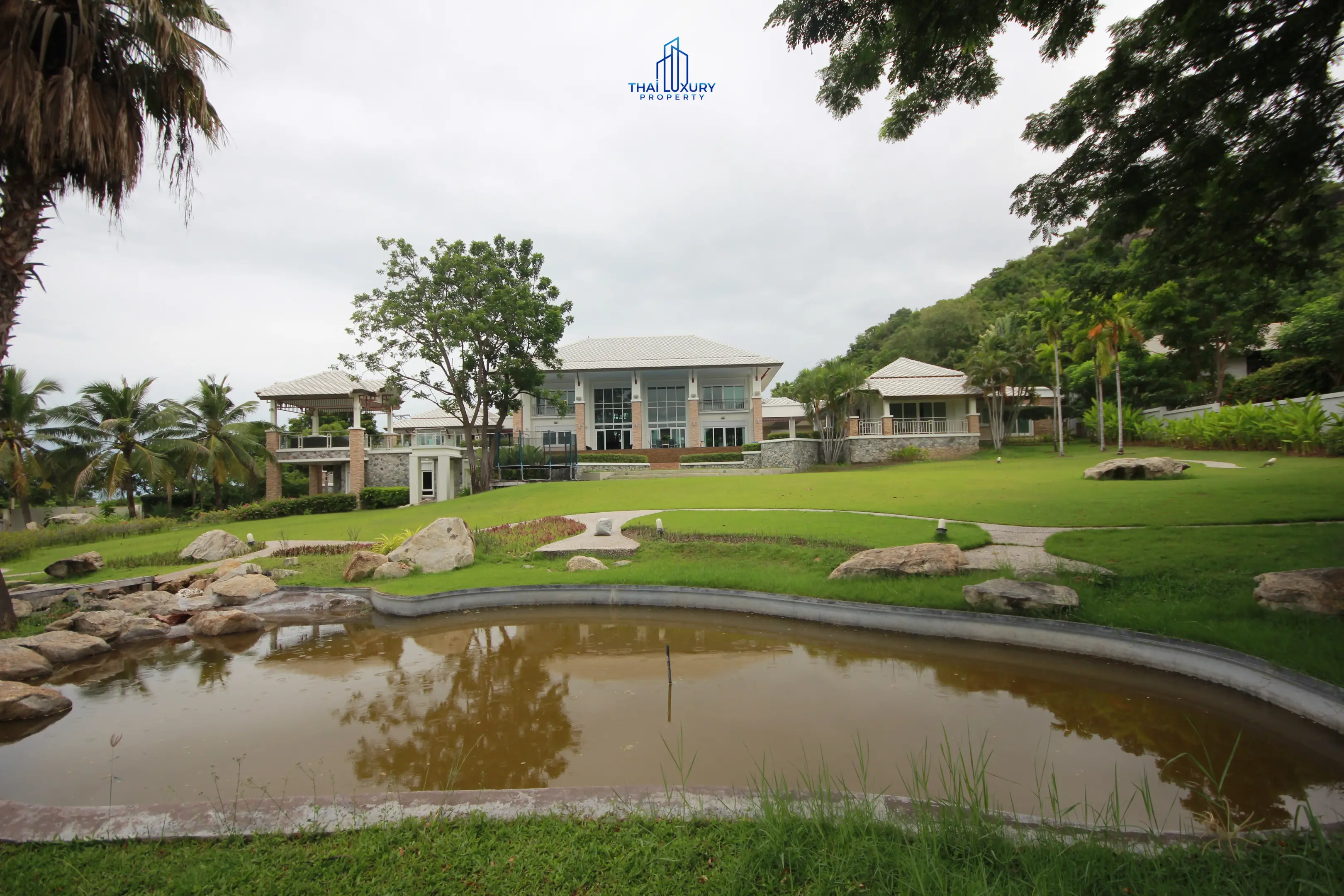Spacious 9-Bedroom Modern Home with Pool and Garden in Cha-Am