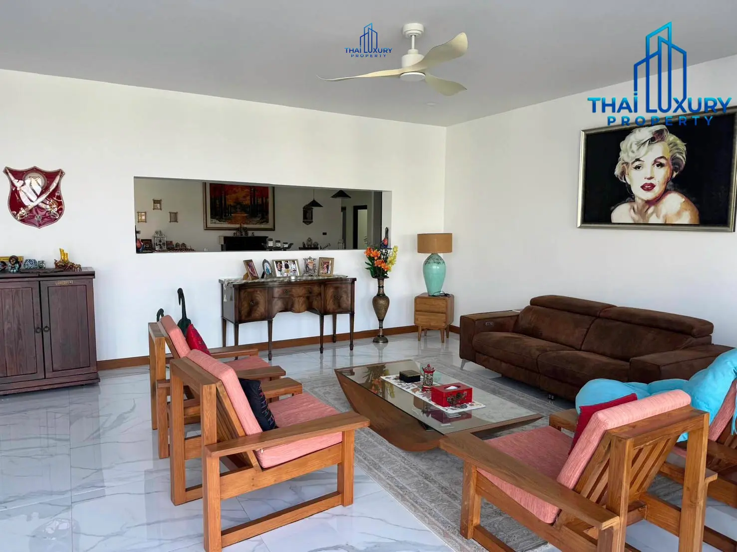Modern 6 Bedroom Pool Villa at Sunset Views Hua Hin For Sale