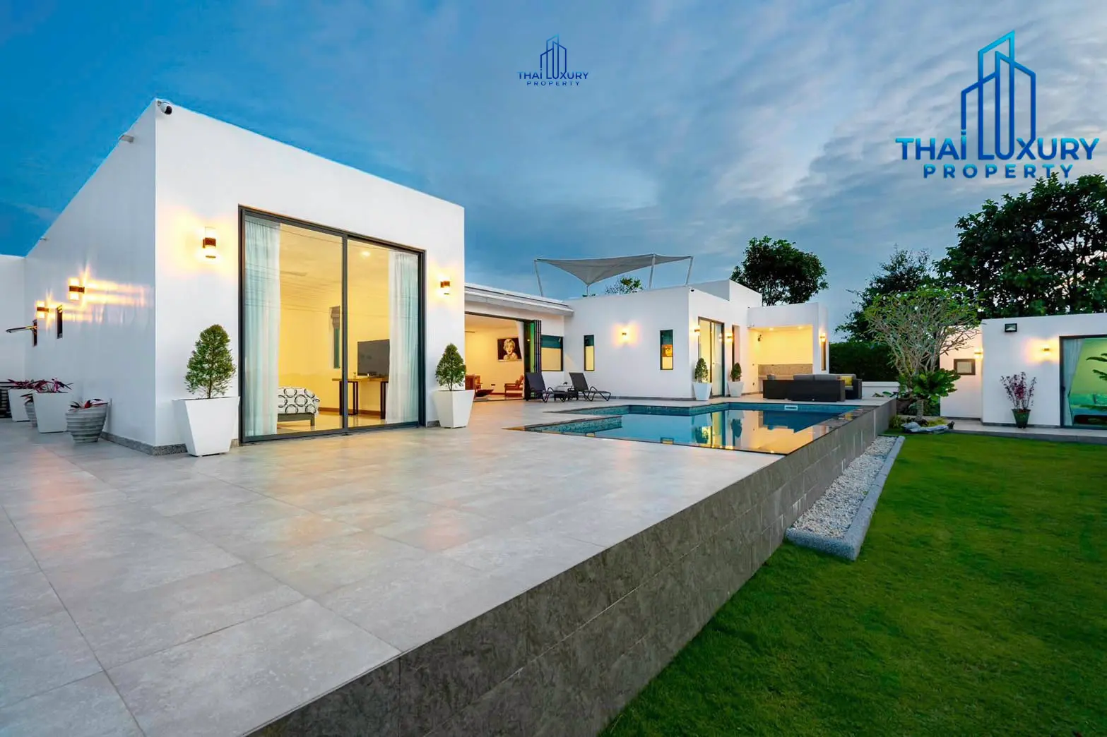 Modern 6 Bedroom Pool Villa at Sunset Views Hua Hin For Sale