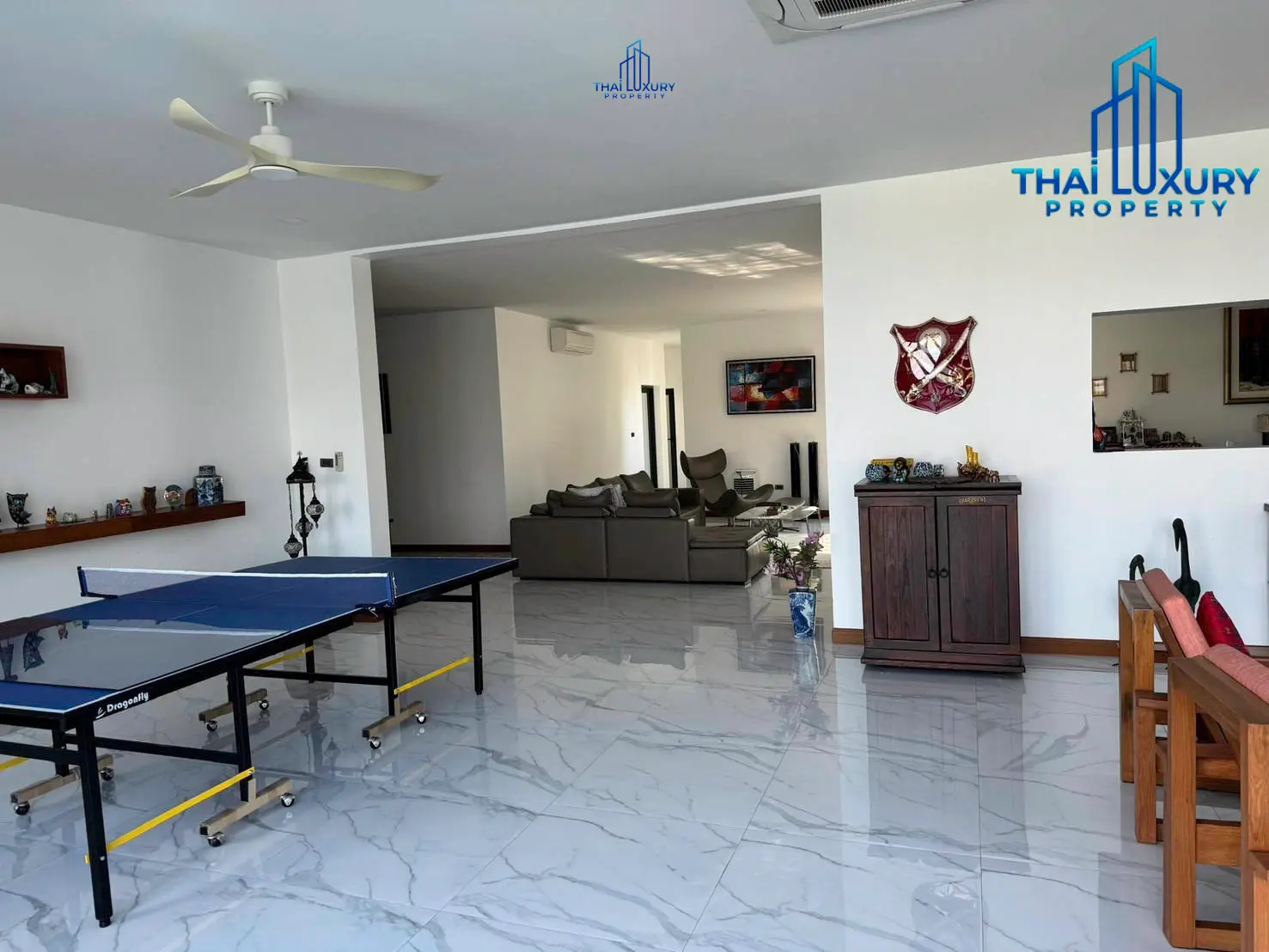 Modern 6 Bedroom Pool Villa at Sunset Views Hua Hin For Sale