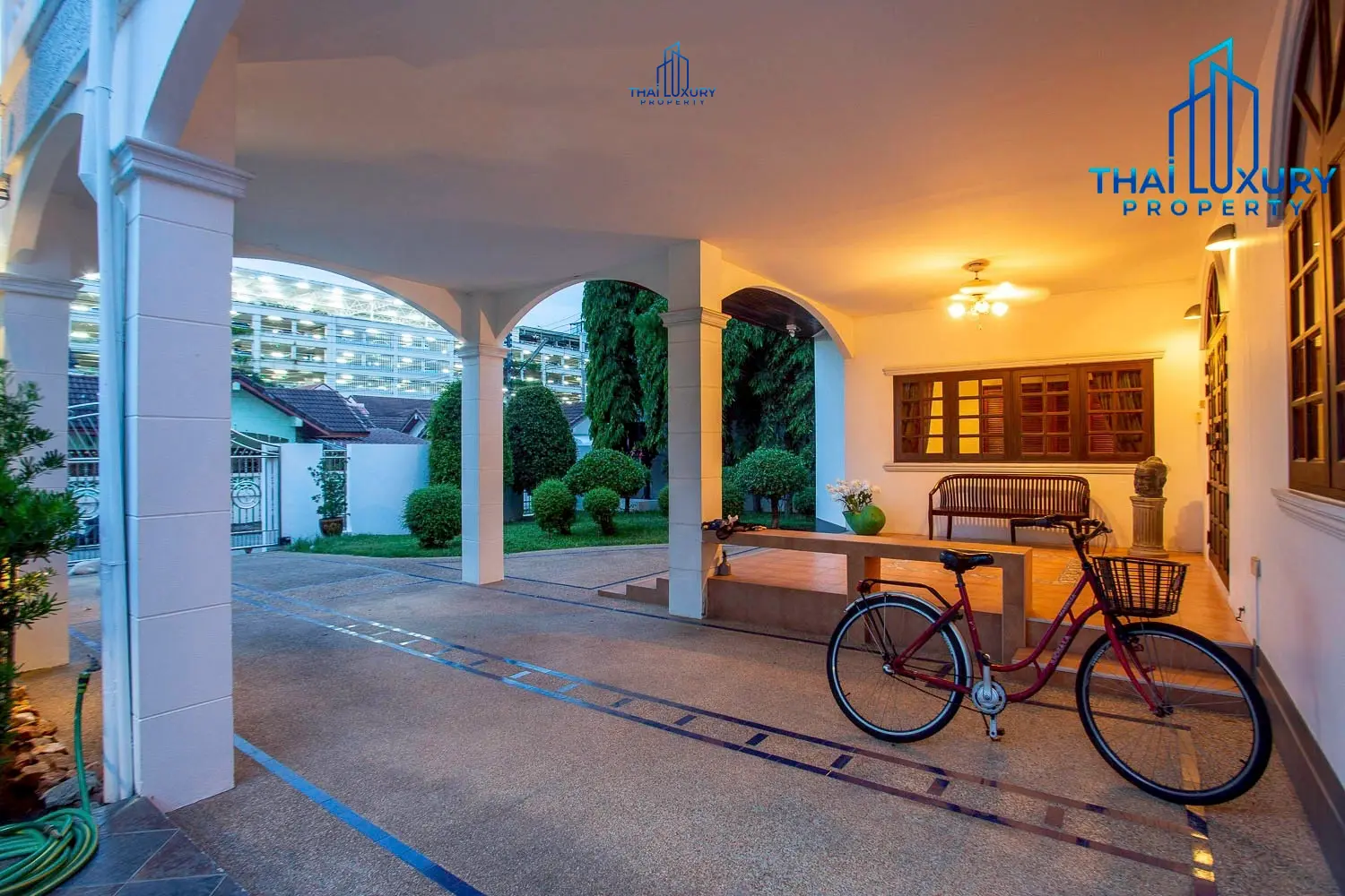 Luxury 2-Storey Pool Villa for Sale Prime Hua Hin City Center Location