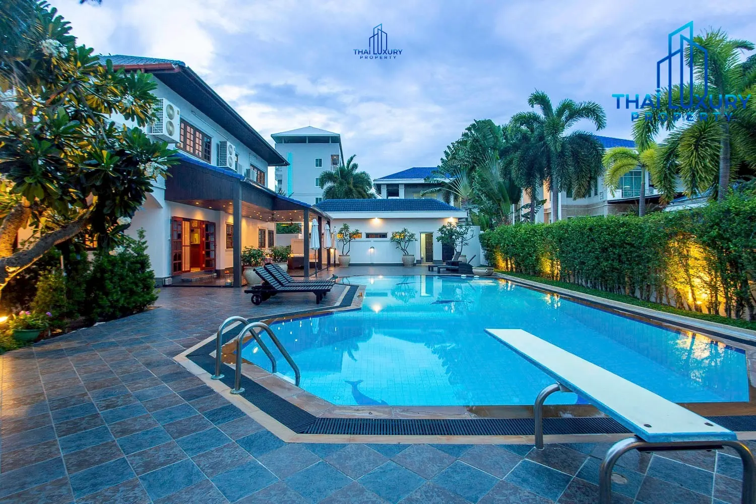 Luxury 2-Storey Pool Villa for Sale Prime Hua Hin City Center Location