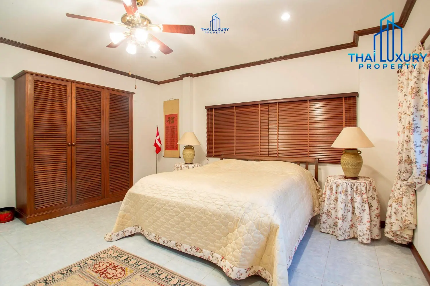 Luxury 2-Storey Pool Villa for Sale Prime Hua Hin City Center Location
