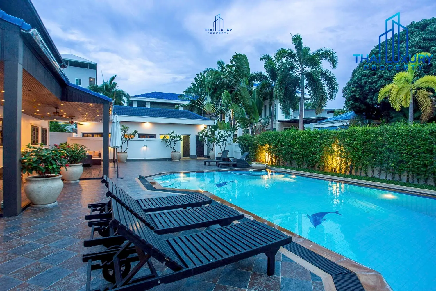 Luxury 2-Storey Pool Villa for Sale Prime Hua Hin City Center Location