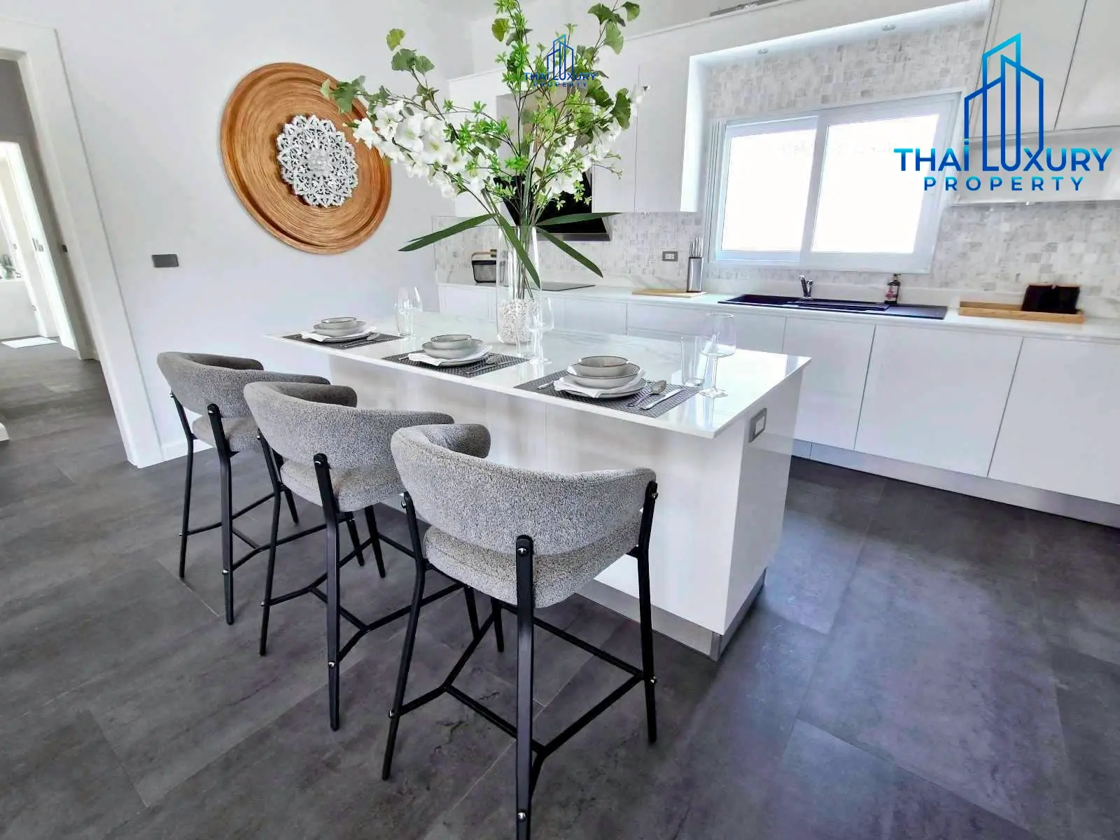 Luxury Private Pool Villa With Mountain View At Baan Phu Thara Mountainside Near Black Mountain Golf Course For Sale