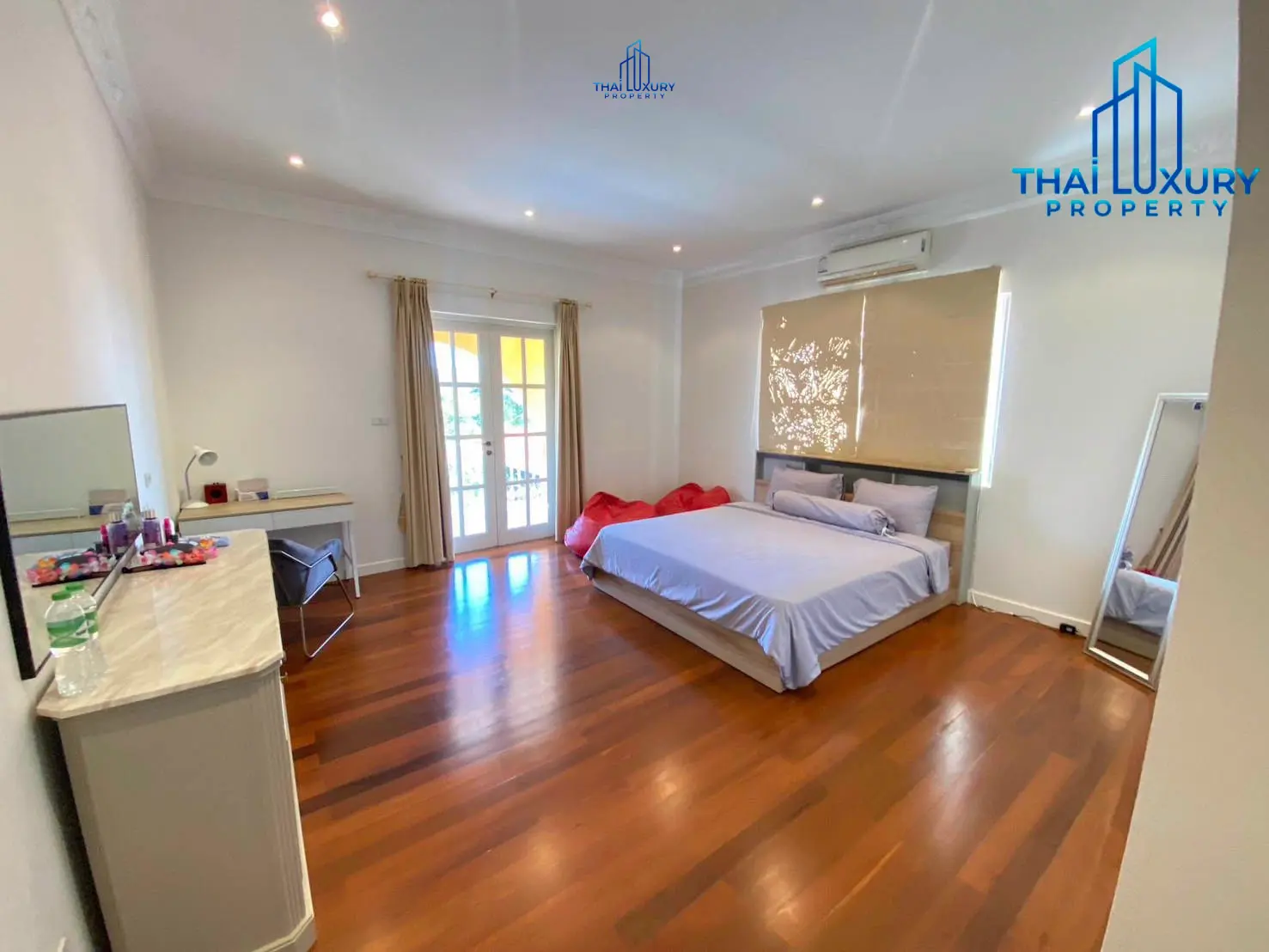 Grand & Luxurious 7-Bedroom Mansion on 2 Rai for Rent or Sale – Soi 116, Hua Hin