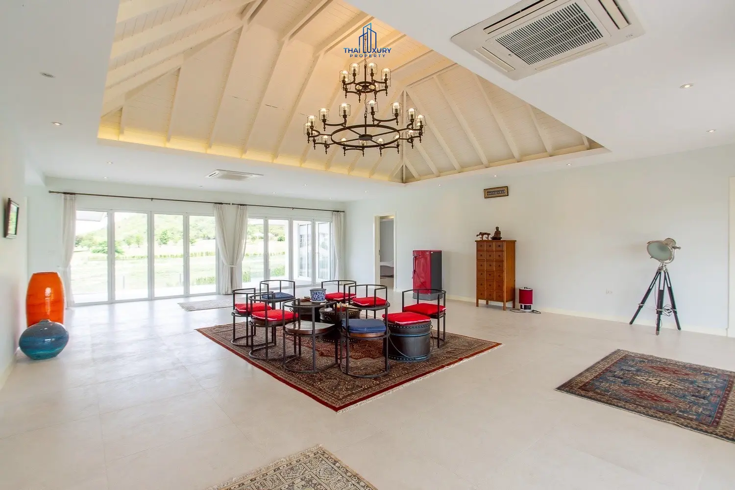 Luxury 2-Storey 4 Bedrooms Pool Villa At Black Mountain Golf Course Hua Hin For Sale and Rent