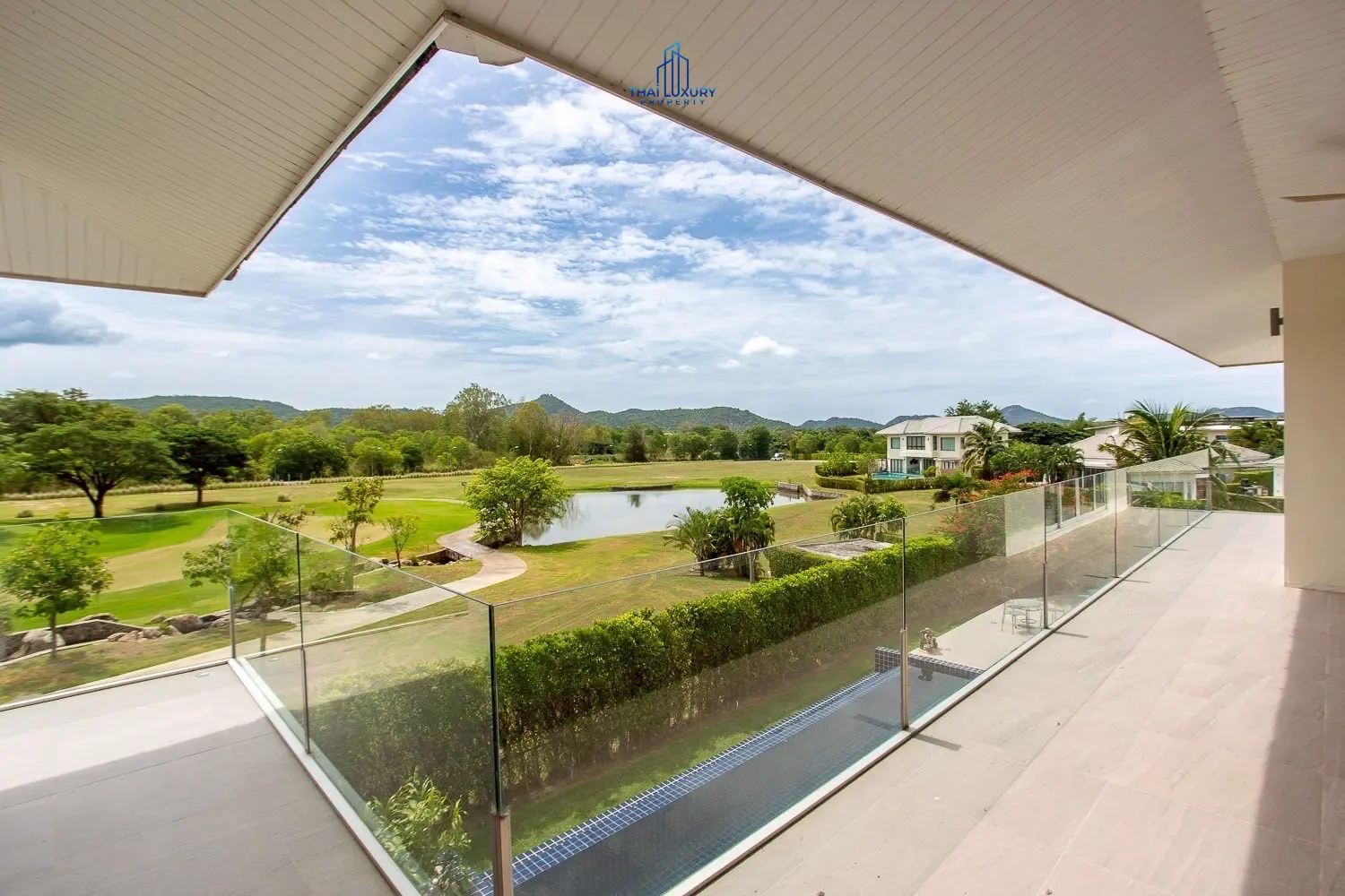 Luxury 2-Storey 4 Bedrooms Pool Villa At Black Mountain Golf Course Hua Hin For Sale and Rent
