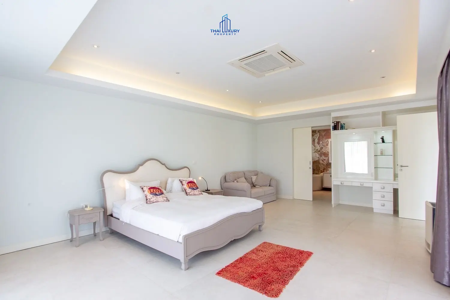 Luxury 2-Storey 4 Bedrooms Pool Villa At Black Mountain Golf Course Hua Hin For Sale and Rent