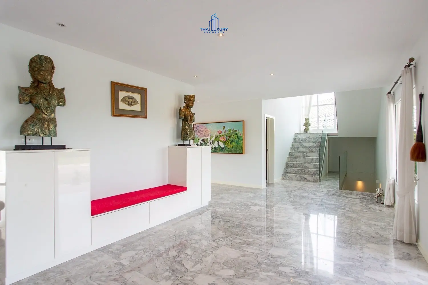 Luxury 2-Storey 4 Bedrooms Pool Villa At Black Mountain Golf Course Hua Hin For Sale and Rent