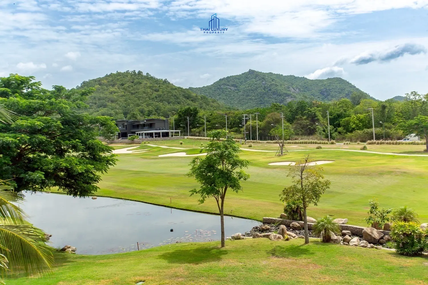 Luxury 2-Storey 4 Bedrooms Pool Villa At Black Mountain Golf Course Hua Hin For Sale and Rent