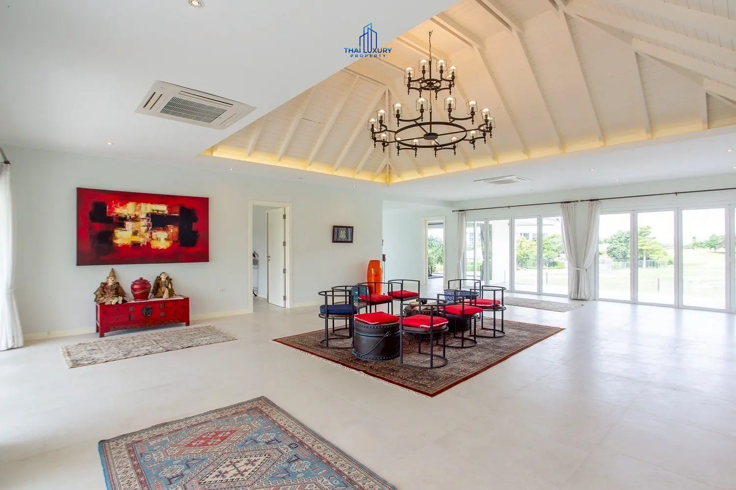 Luxury 2-Storey 4 Bedrooms Pool Villa At Black Mountain Golf Course Hua Hin For Sale and Rent