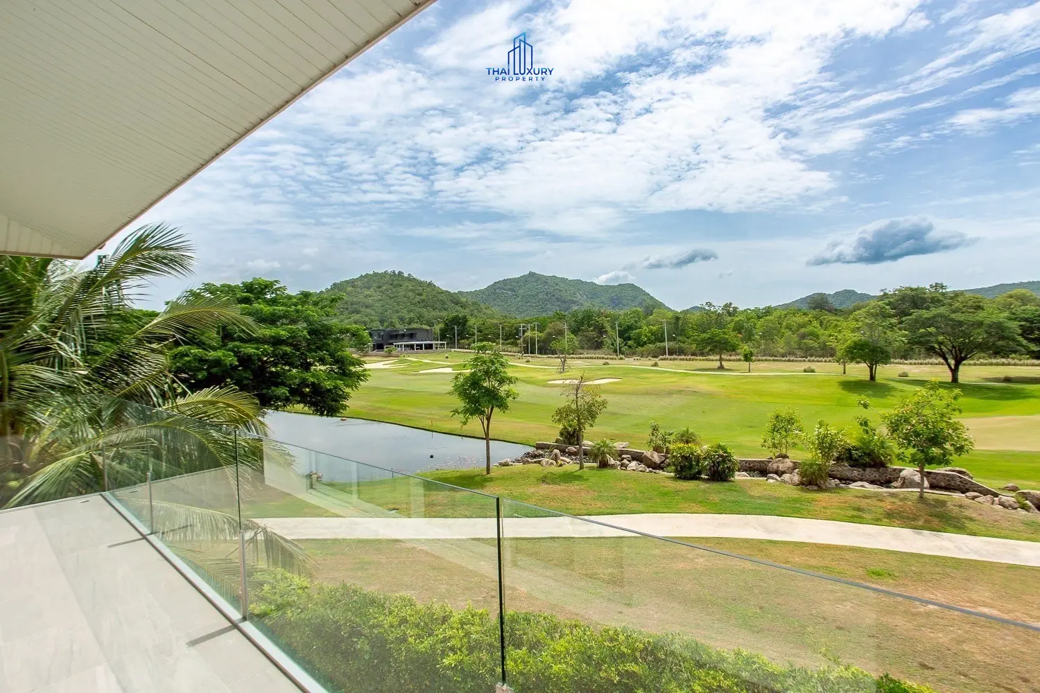 Luxury 2-Storey 4 Bedrooms Pool Villa At Black Mountain Golf Course Hua Hin For Sale and Rent