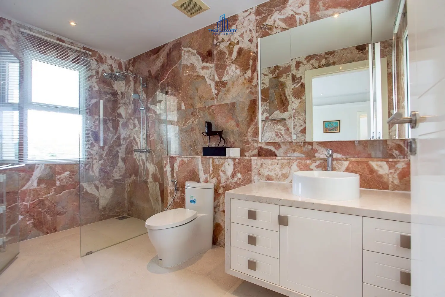 Luxury 2-Storey 4 Bedrooms Pool Villa At Black Mountain Golf Course Hua Hin For Sale and Rent