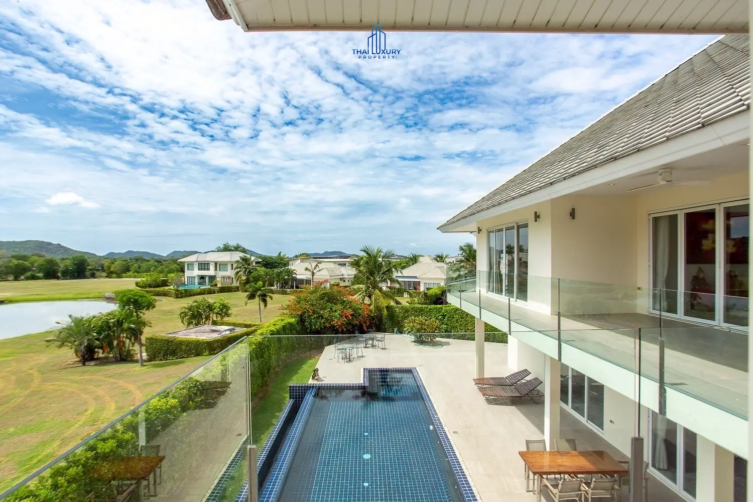 Luxury 2-Storey 4 Bedrooms Pool Villa At Black Mountain Golf Course Hua Hin For Sale and Rent