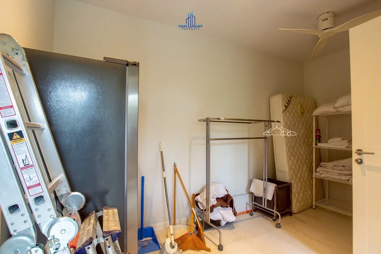 Luxury 2-Storey 4 Bedrooms Pool Villa At Black Mountain Golf Course Hua Hin For Sale and Rent