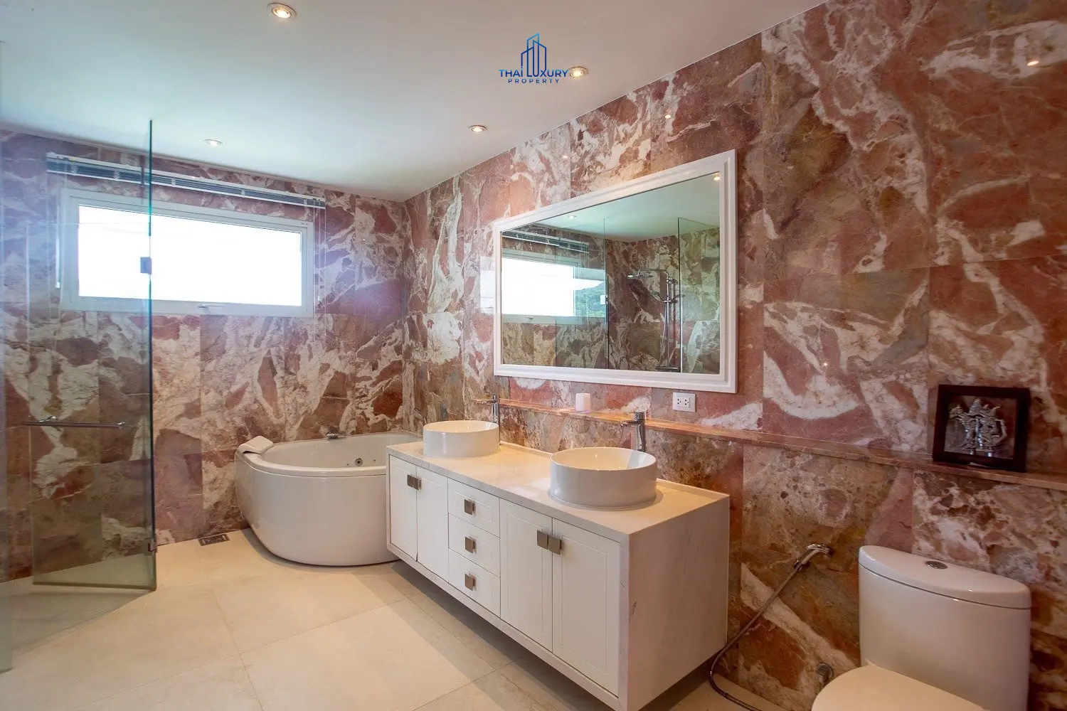 Luxury 2-Storey 4 Bedrooms Pool Villa At Black Mountain Golf Course Hua Hin For Sale and Rent