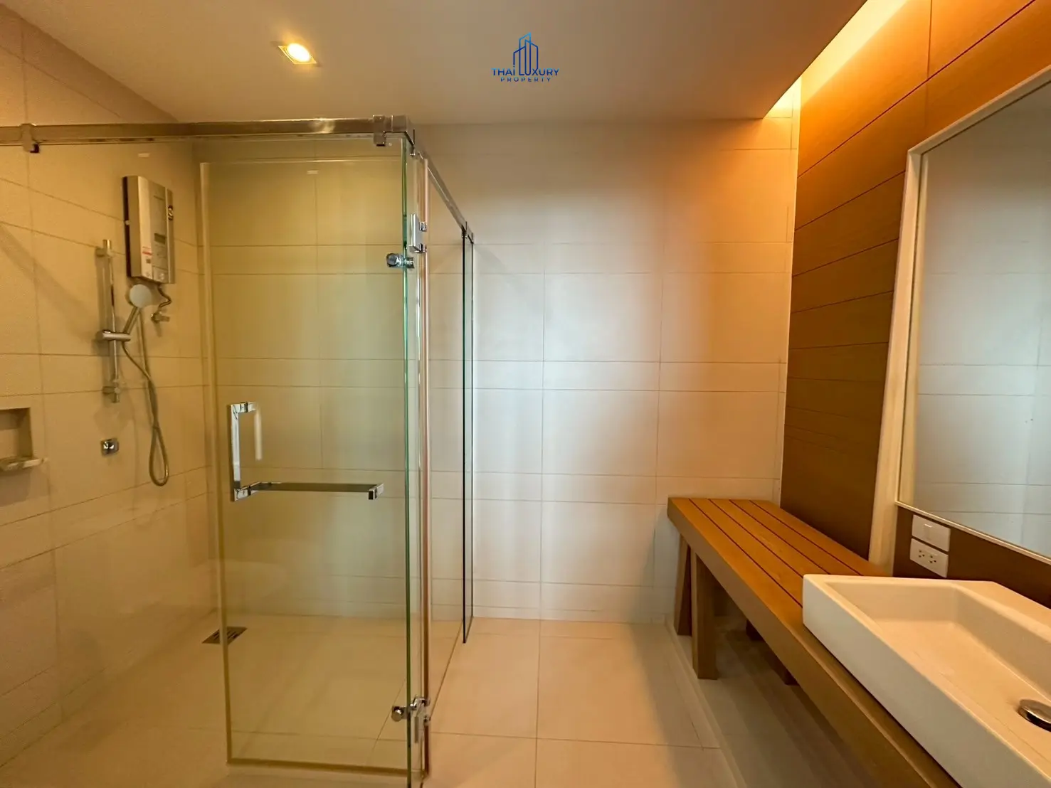  Luxury 3 Bedrooms Condominium with Sea View for Sale at Ocas Hua Hin