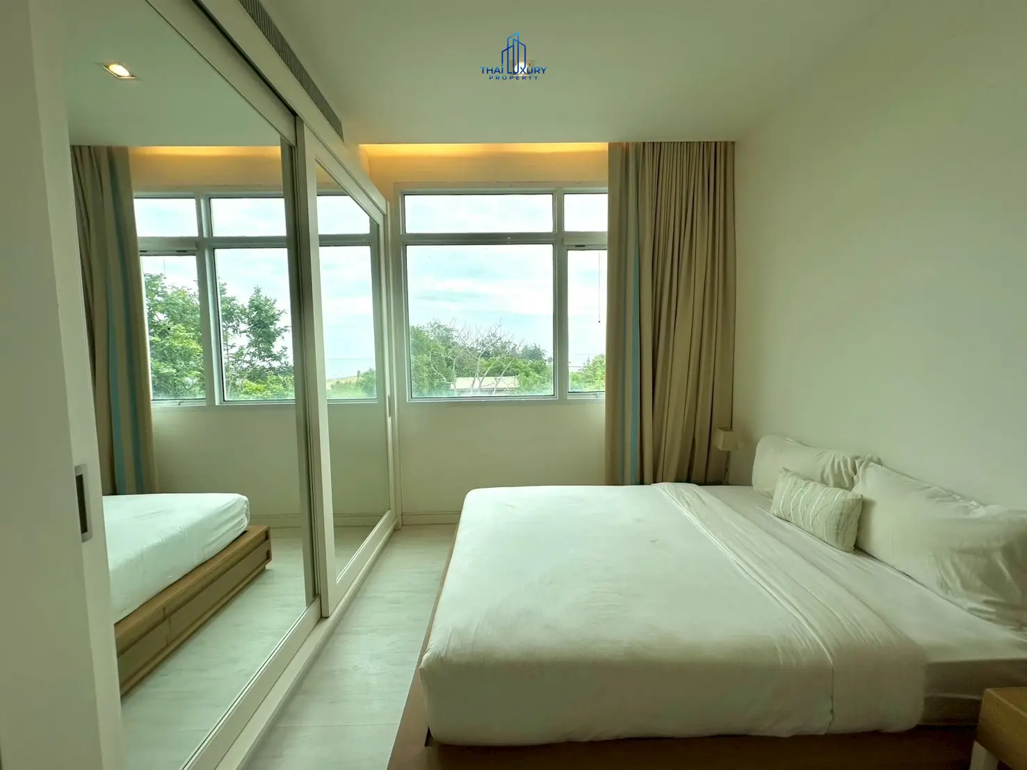  Luxury 3 Bedrooms Condominium with Sea View for Sale at Ocas Hua Hin
