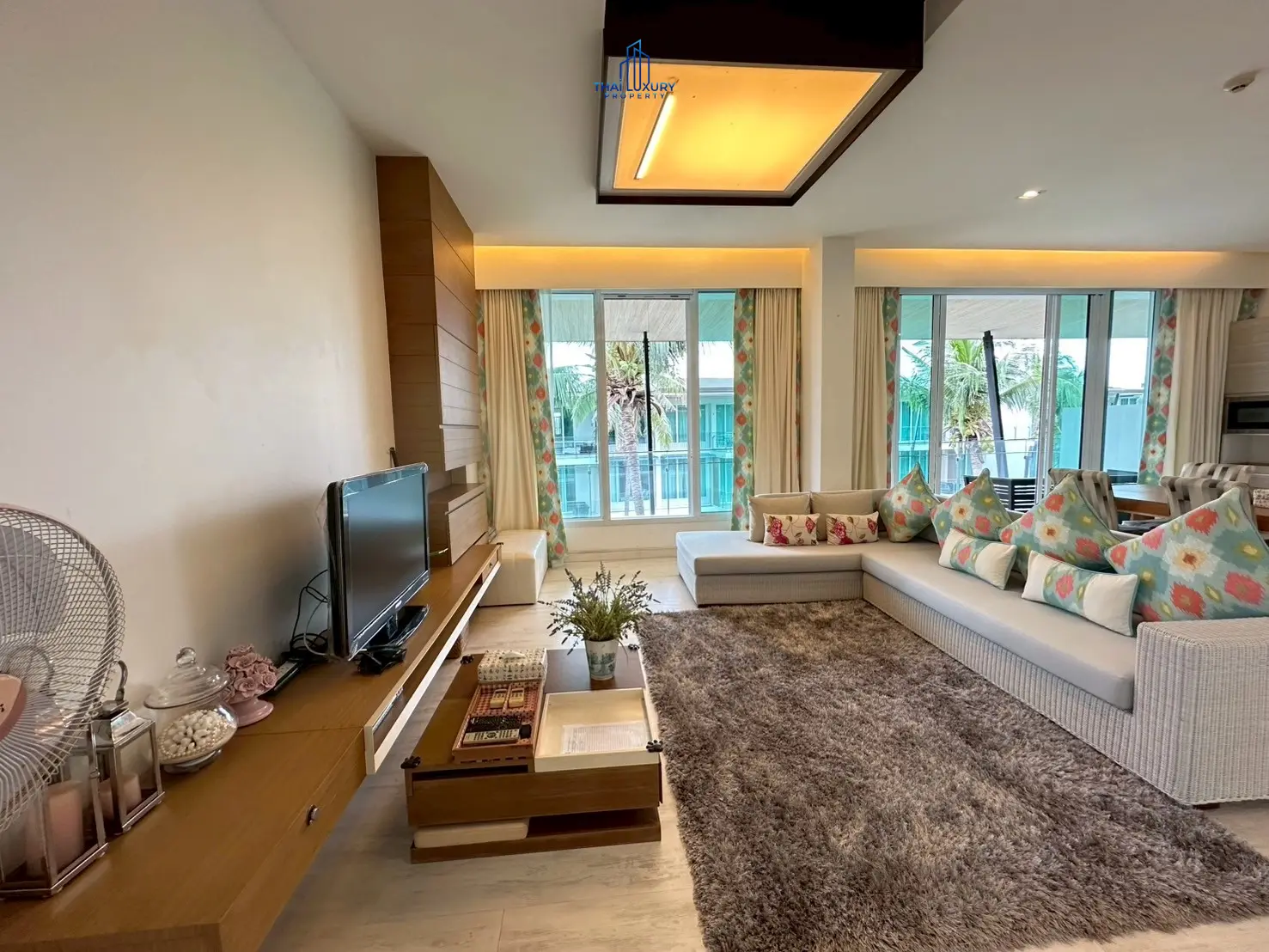  Luxury 3 Bedrooms Condominium with Sea View for Sale at Ocas Hua Hin