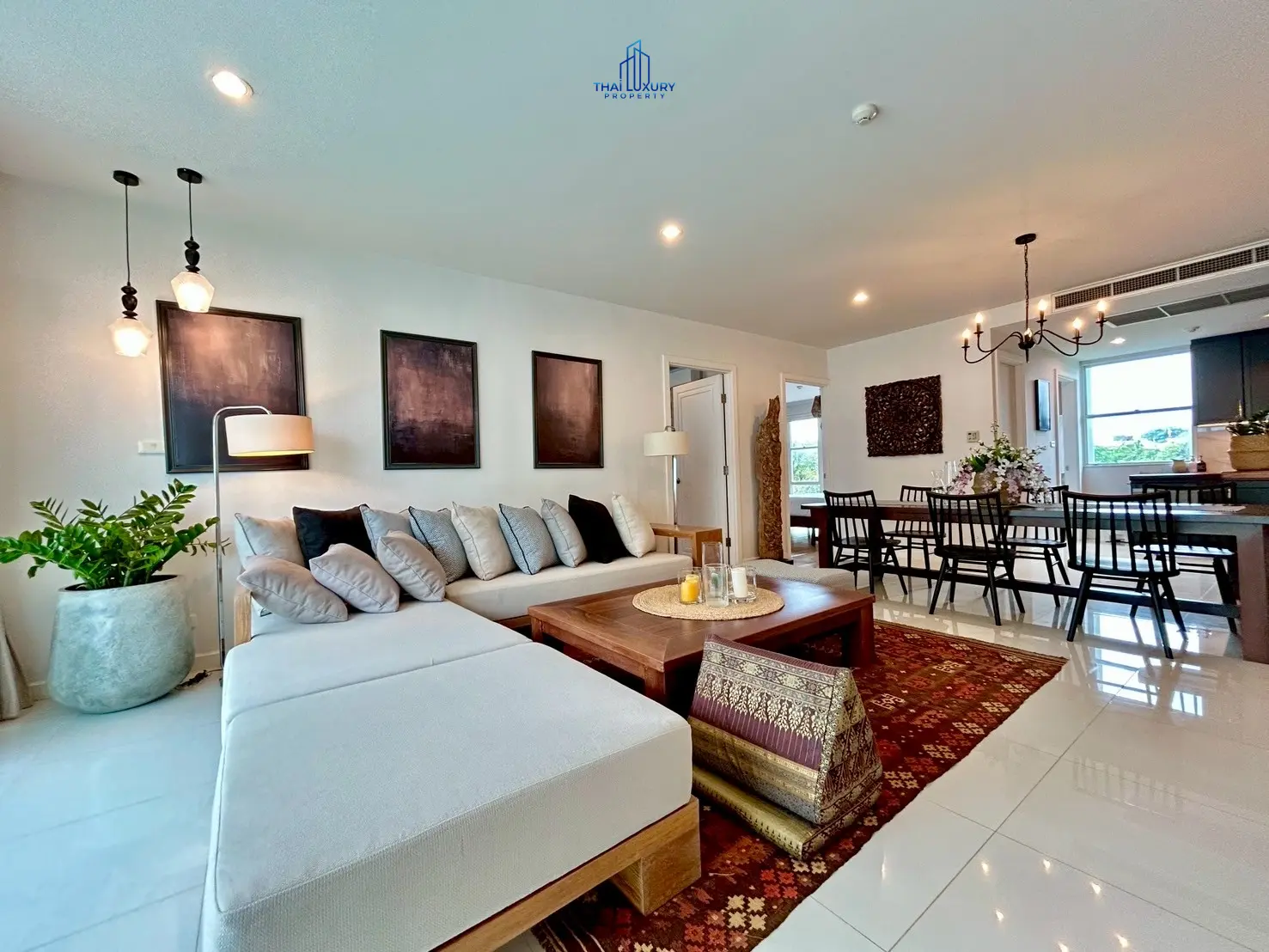 ขายคอนโดหรู 3 ห้องนอน ที่ The Breeze หัวหิน
