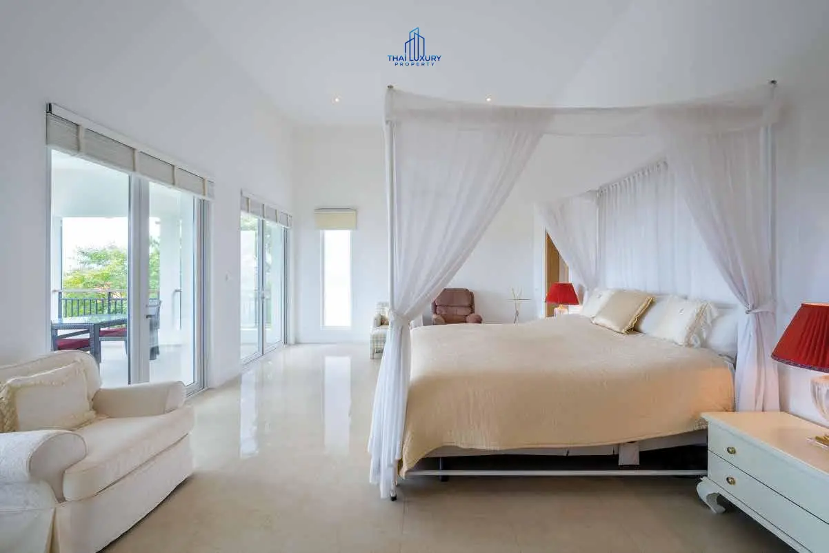Belvida Estates : Luxury 6 Bedroom Pool Villa