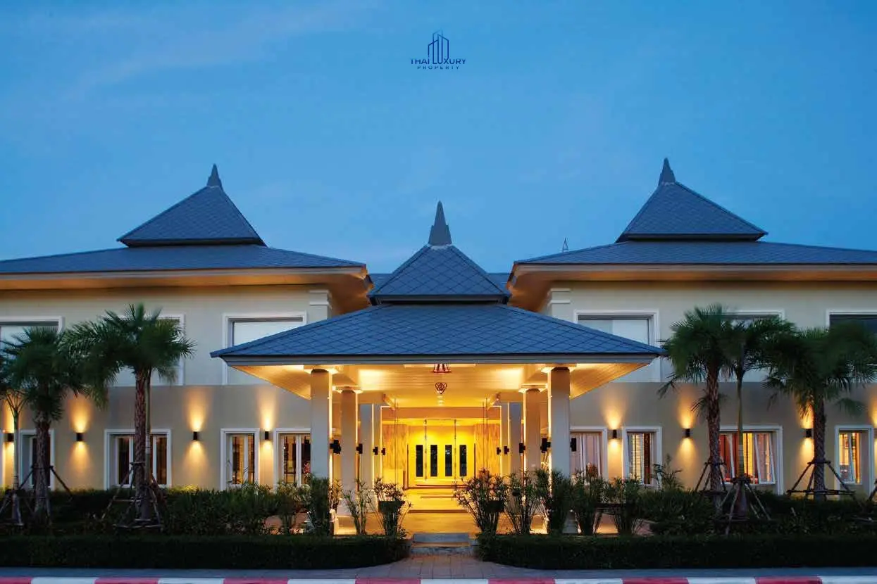 Belvida Estates : Luxury 6 Bedroom Pool Villa