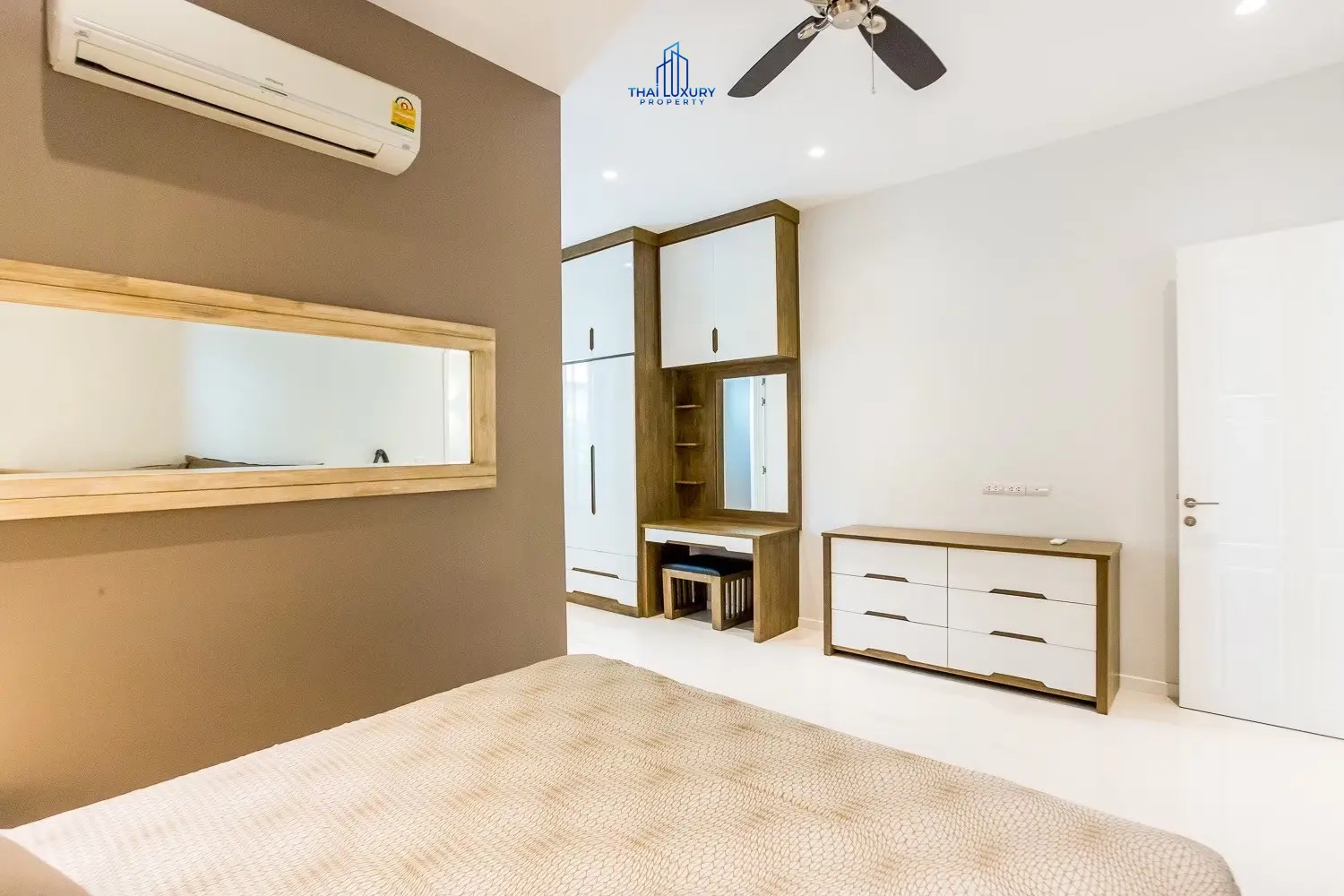 Modern Luxury 3 Bedrooms Villa With Pool For Sale At The Clouds Hua Hin