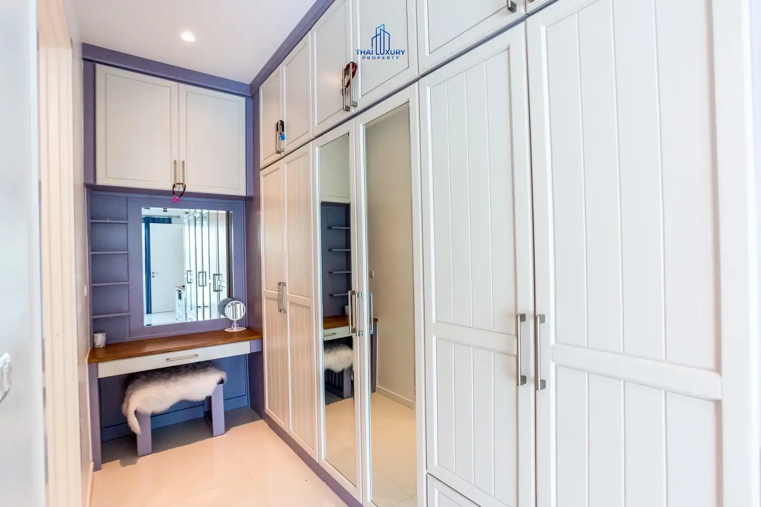 Modern Luxury 3 Bedrooms Villa With Pool For Sale At The Clouds Hua Hin