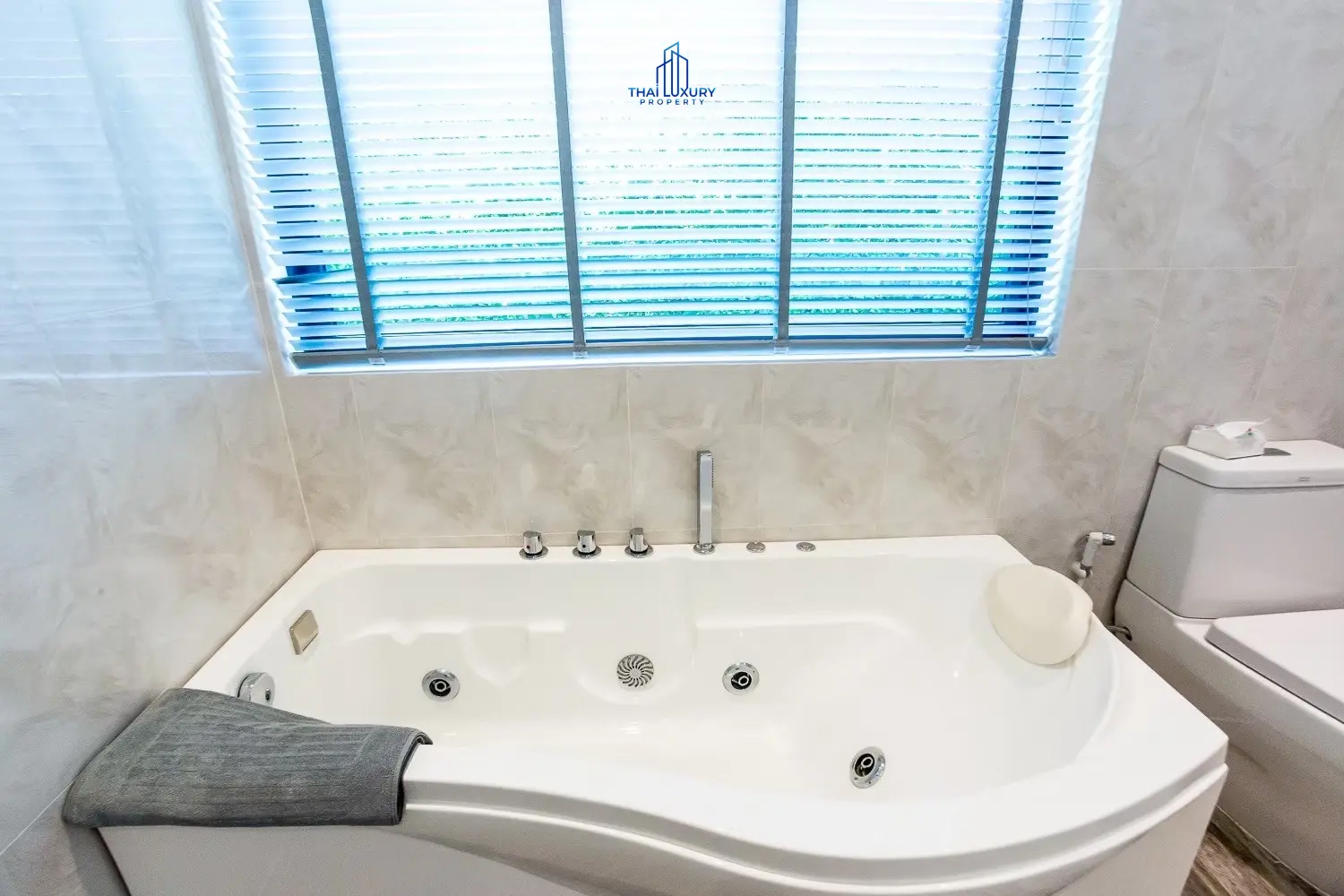 Modern Luxury 3 Bedrooms Villa With Pool For Sale At The Clouds Hua Hin