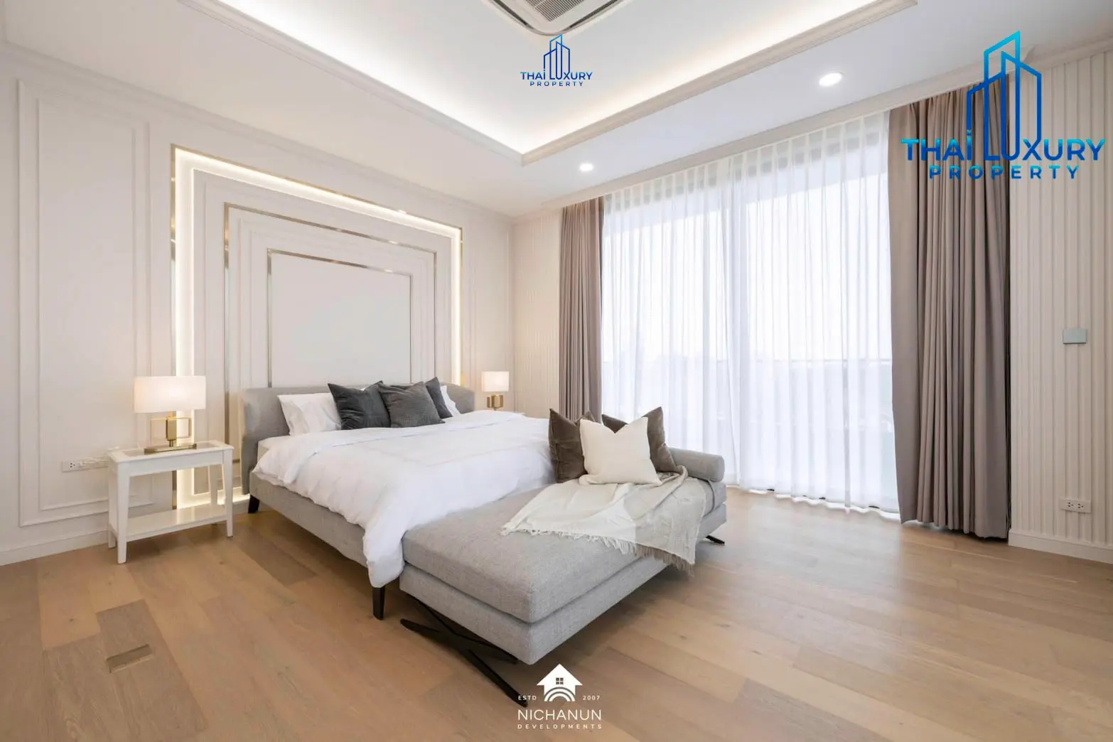 Luxury Modern 5 Bathrooms Pool Villa in Hua Hin – For Sale