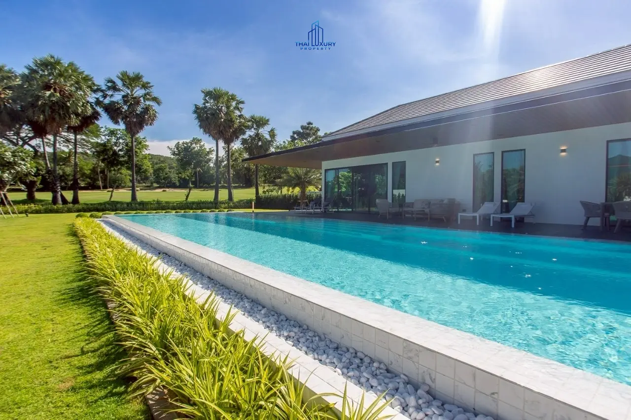 Prestige Luxury & Modern Pool Villa at Palm Hills Golf Course – For Sale