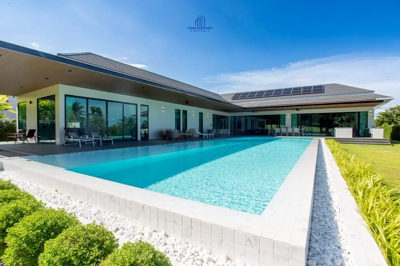 Prestige Luxury & Modern Pool Villa at Palm Hills Golf Course – For Sale