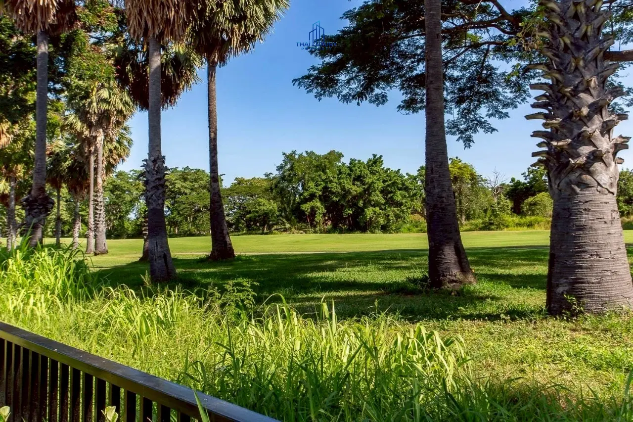 Prestige Luxury & Modern Pool Villa at Palm Hills Golf Course – For Sale