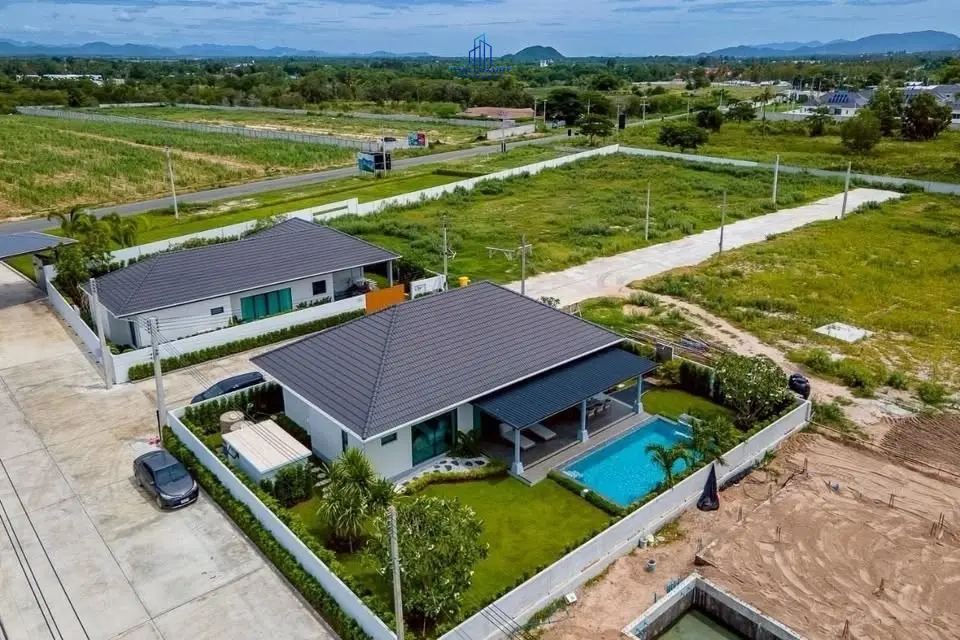 Luxury 3 Bedrooms Pool Villa At Nantra Villa Hua Hin