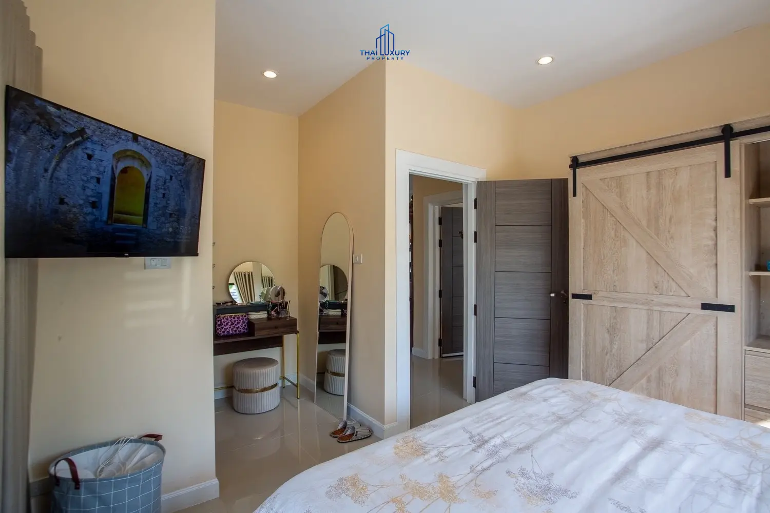 Beautiful 3-Bedroom Pool Villa at Emerald Scenery, Hua Hin Soi 112 – For Sale and For Rent