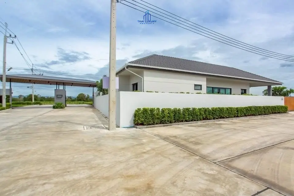 Luxury 3 Bedrooms Pool Villa At Nantra Villa Hua Hin
