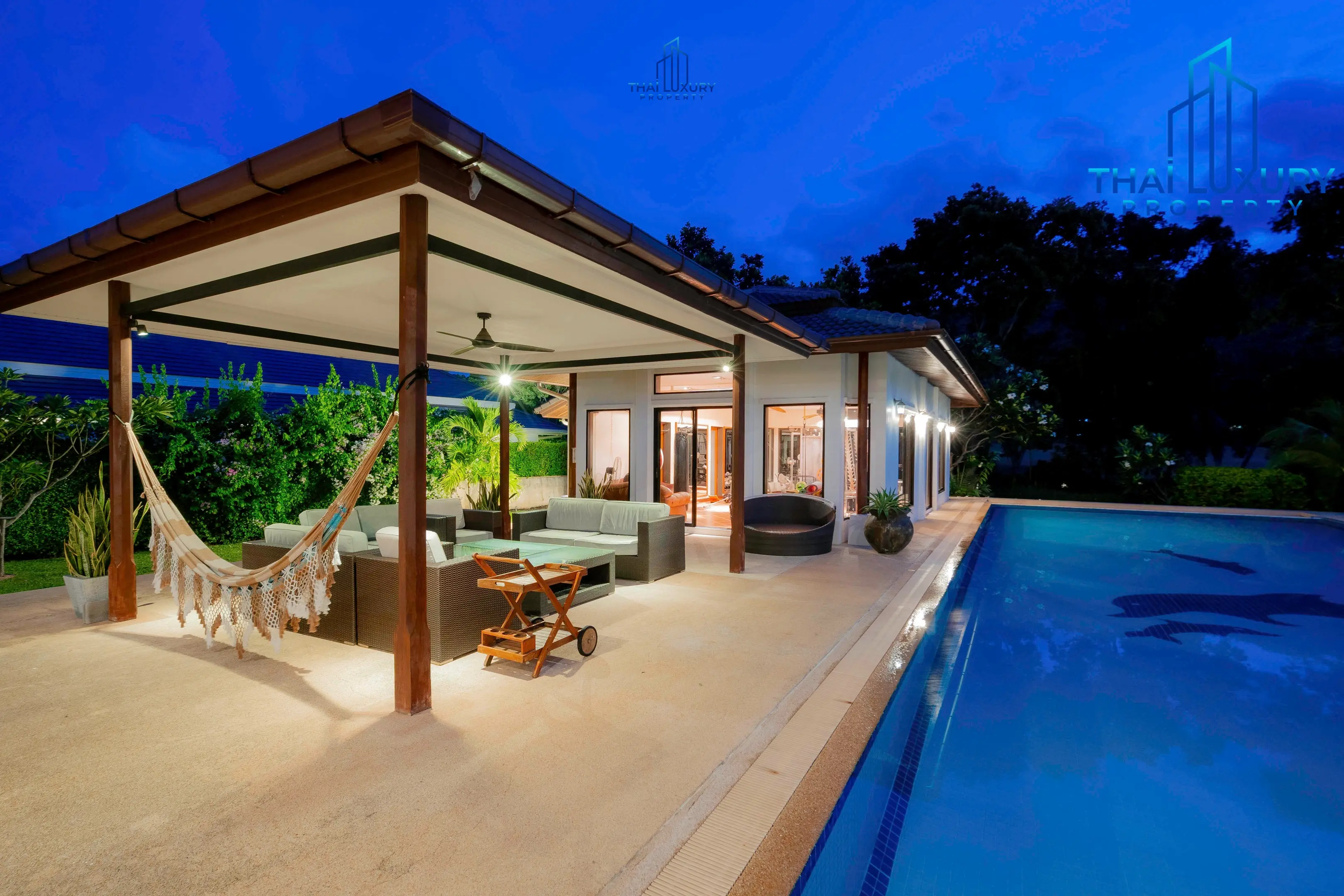Very Large Luxurious 9 Bedrooms Pool Villa at Palm Hills Golf Course Hua Hin – Cha-Am