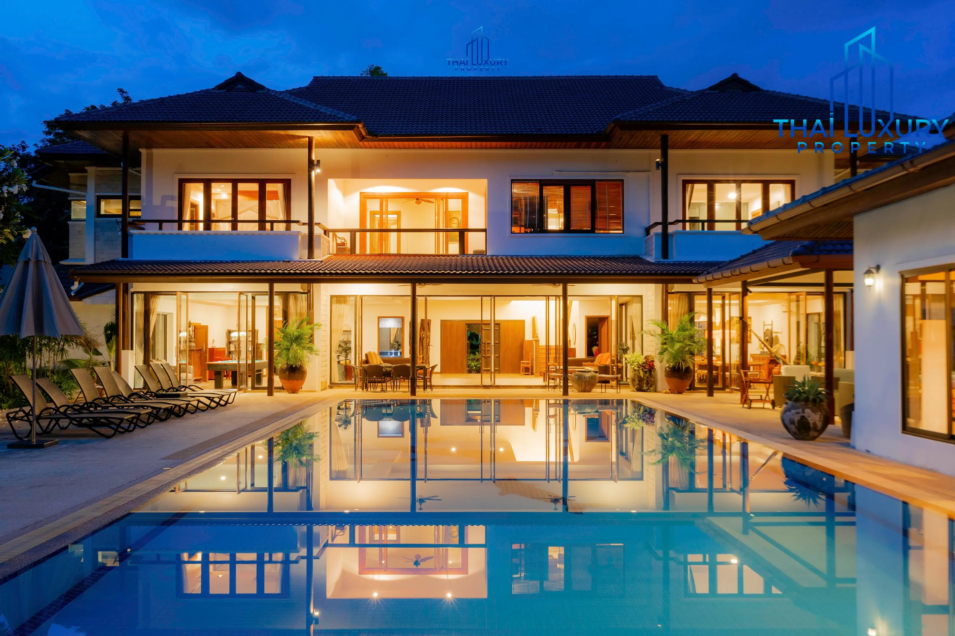 Very Large Luxurious 9 Bedrooms Pool Villa at Palm Hills Golf Course Hua Hin – Cha-Am