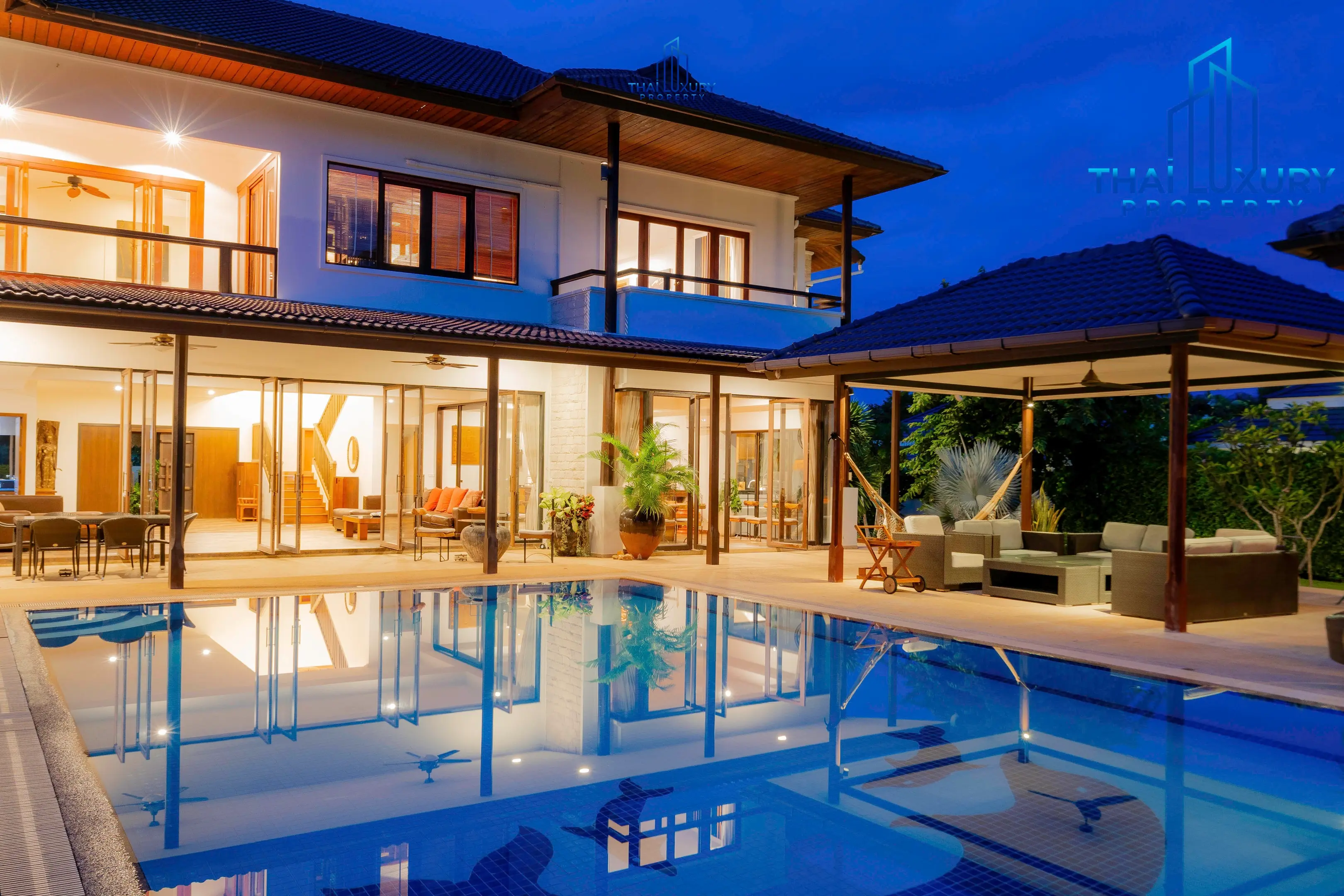 Very Large Luxurious 9 Bedrooms Pool Villa at Palm Hills Golf Course Hua Hin – Cha-Am