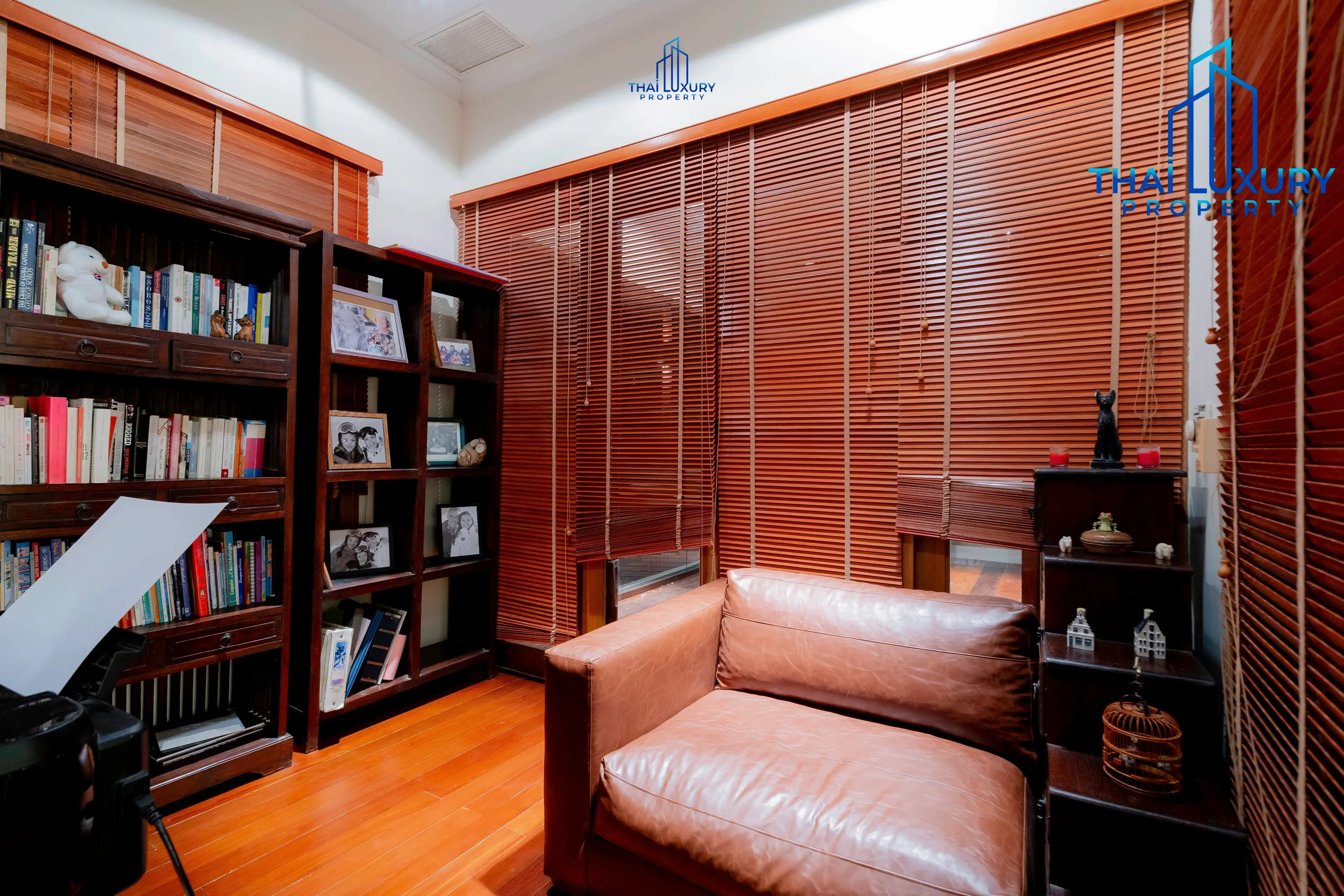 Very Large Luxurious 9 Bedrooms Pool Villa at Palm Hills Golf Course Hua Hin – Cha-Am
