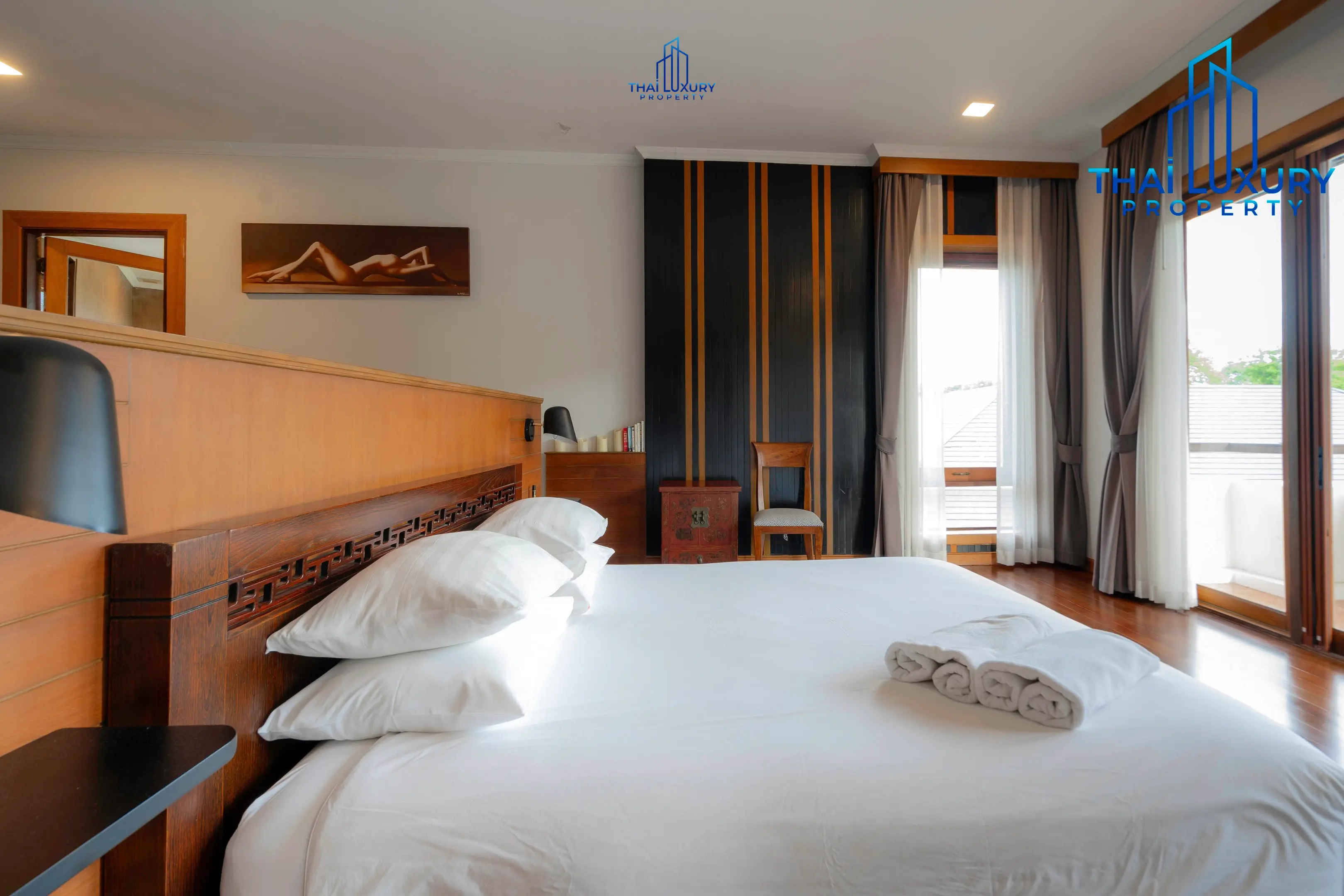 Very Large Luxurious 9 Bedrooms Pool Villa at Palm Hills Golf Course Hua Hin – Cha-Am