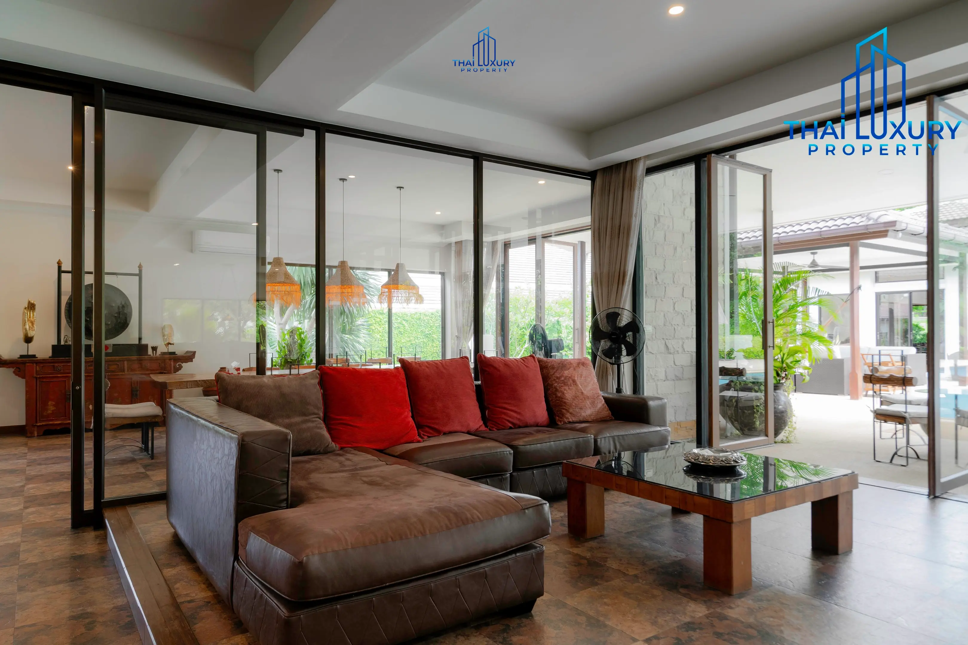 Very Large Luxurious 9 Bedrooms Pool Villa at Palm Hills Golf Course Hua Hin – Cha-Am