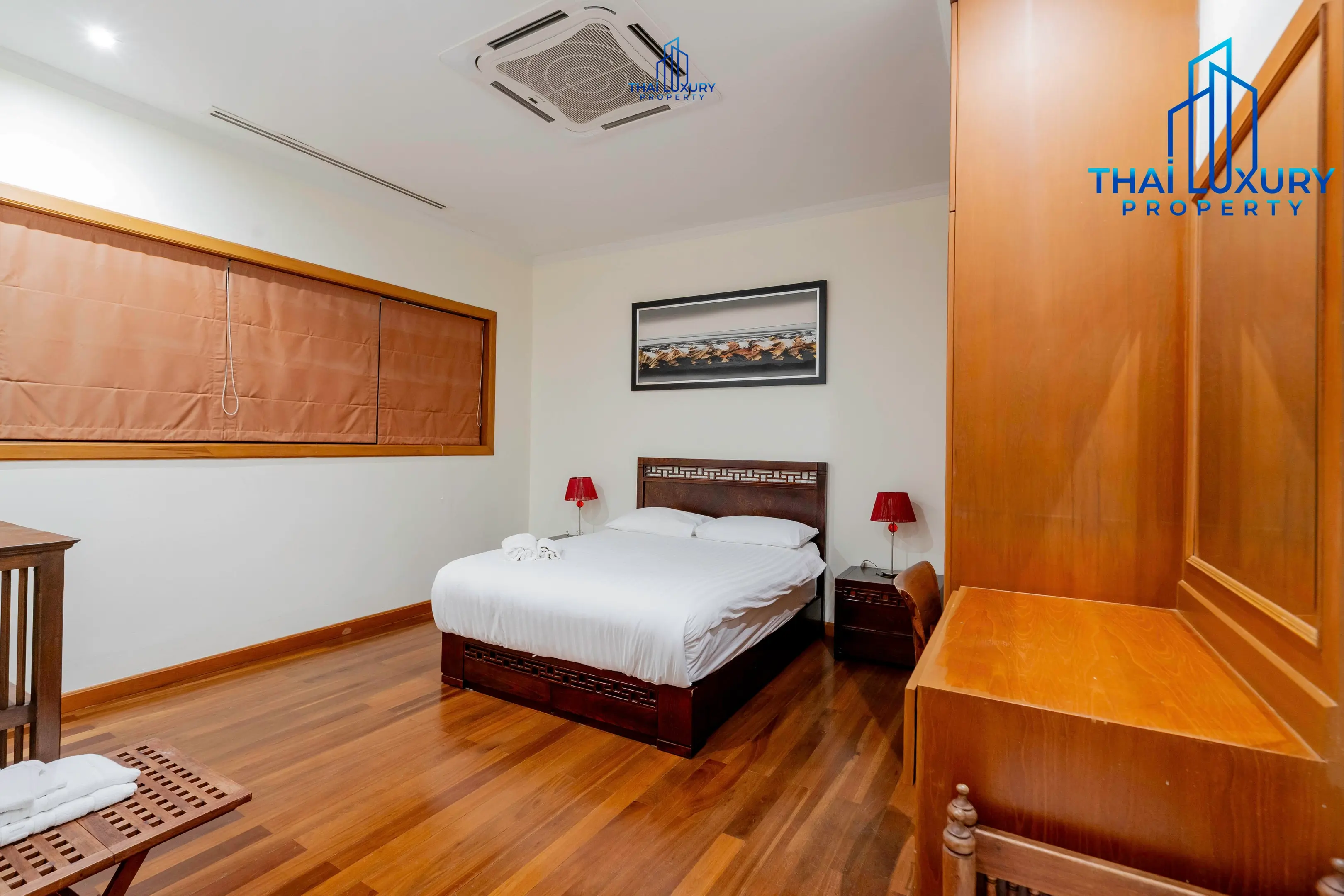 Very Large Luxurious 9 Bedrooms Pool Villa at Palm Hills Golf Course Hua Hin – Cha-Am